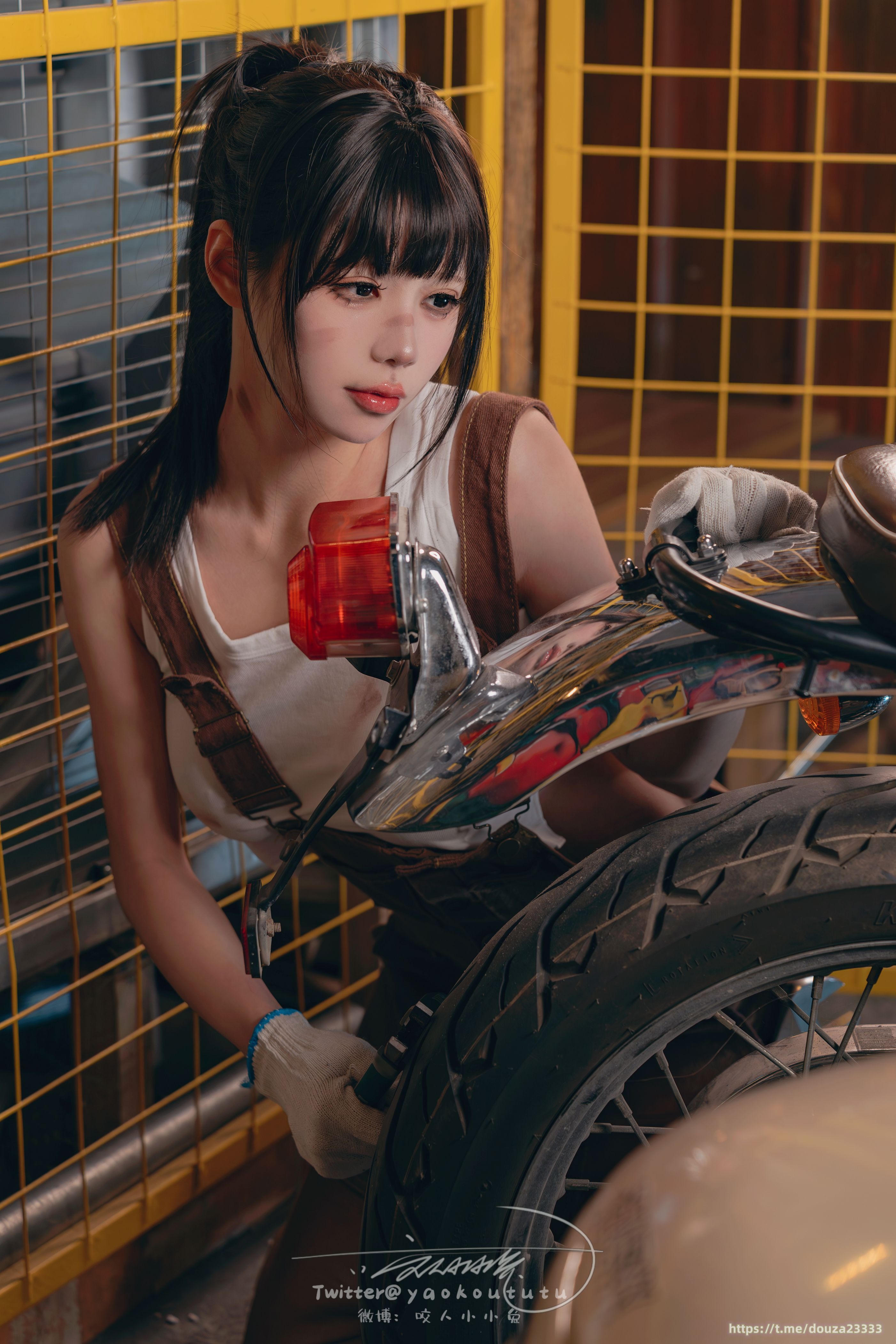 1月作品『机车修理工』70P+1V Shake it（2月22打赏群资源）(9)
