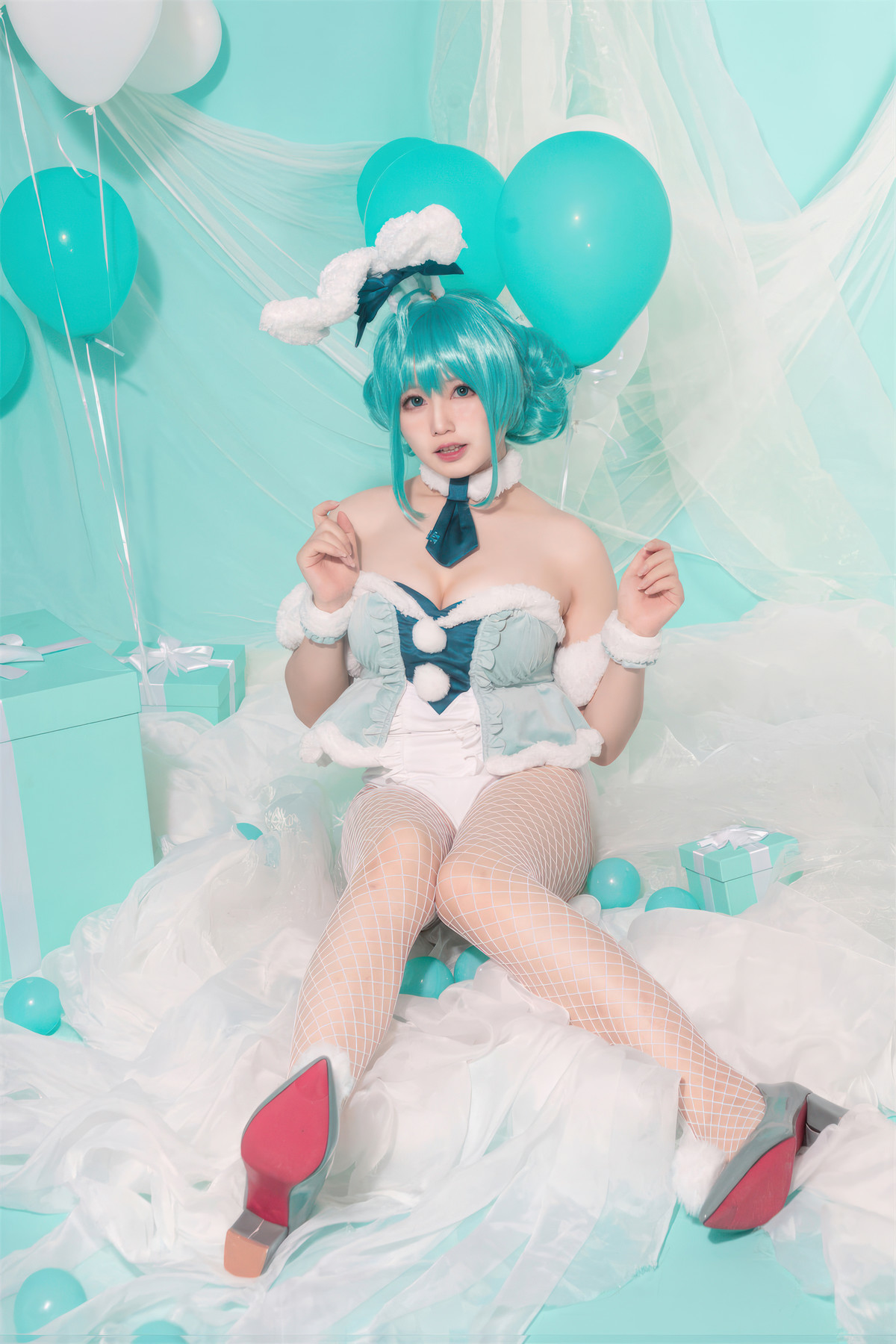 Cosplay Nyako喵子 初音白兔(5)