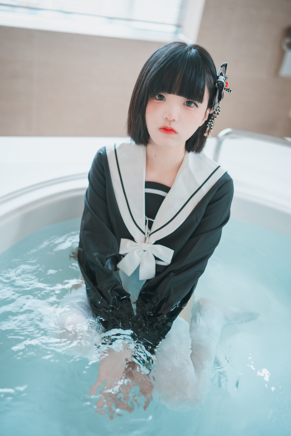 Jeong Jenny 정제니, [DJAWA] Swimming Lessons #12 Set.02