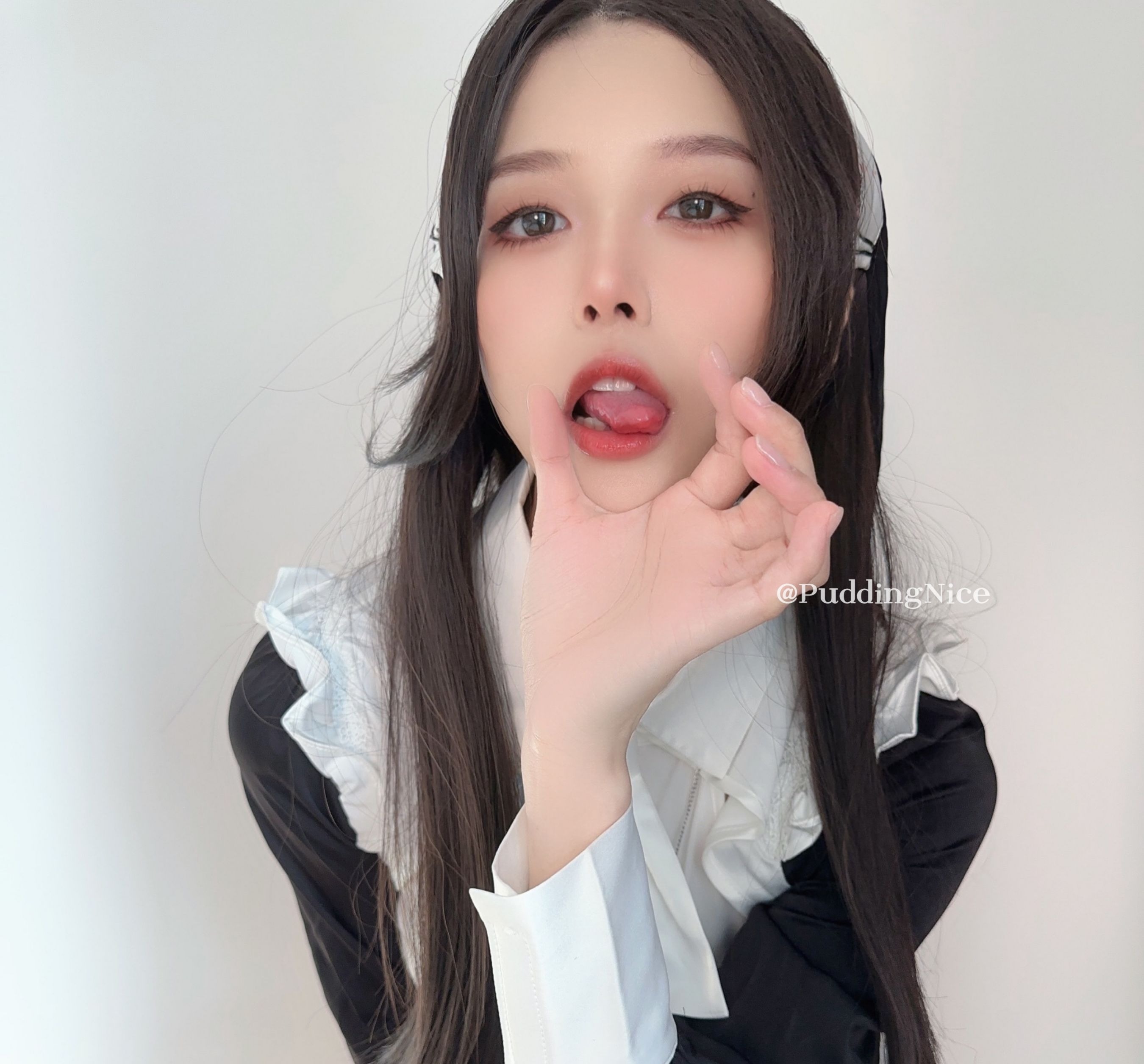 布丁大法 修女 167P 3V(89)
