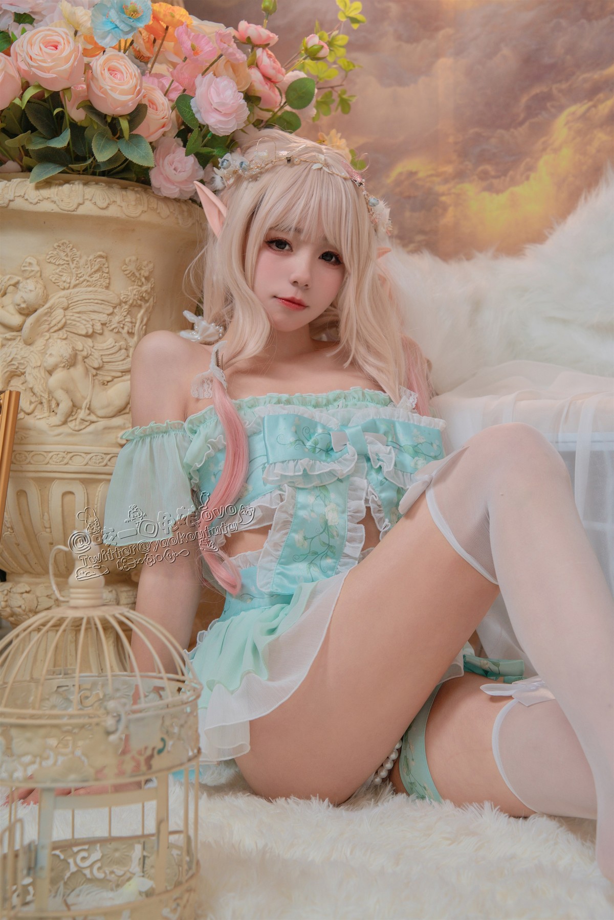 Cosplay 咬一口兔娘 豌豆公主的秘密花房(14)