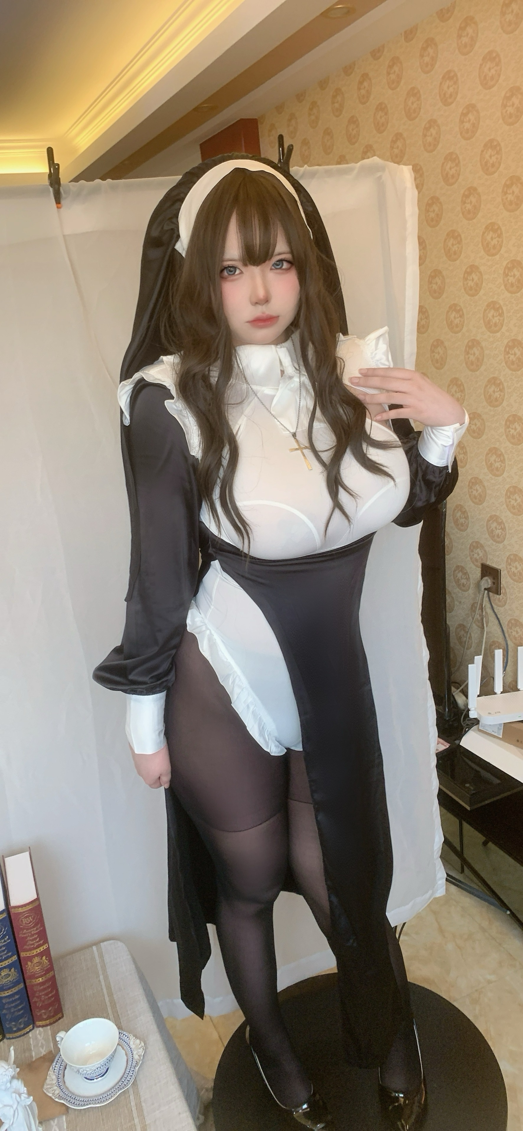 純愛neko_ 堕落修女(2)