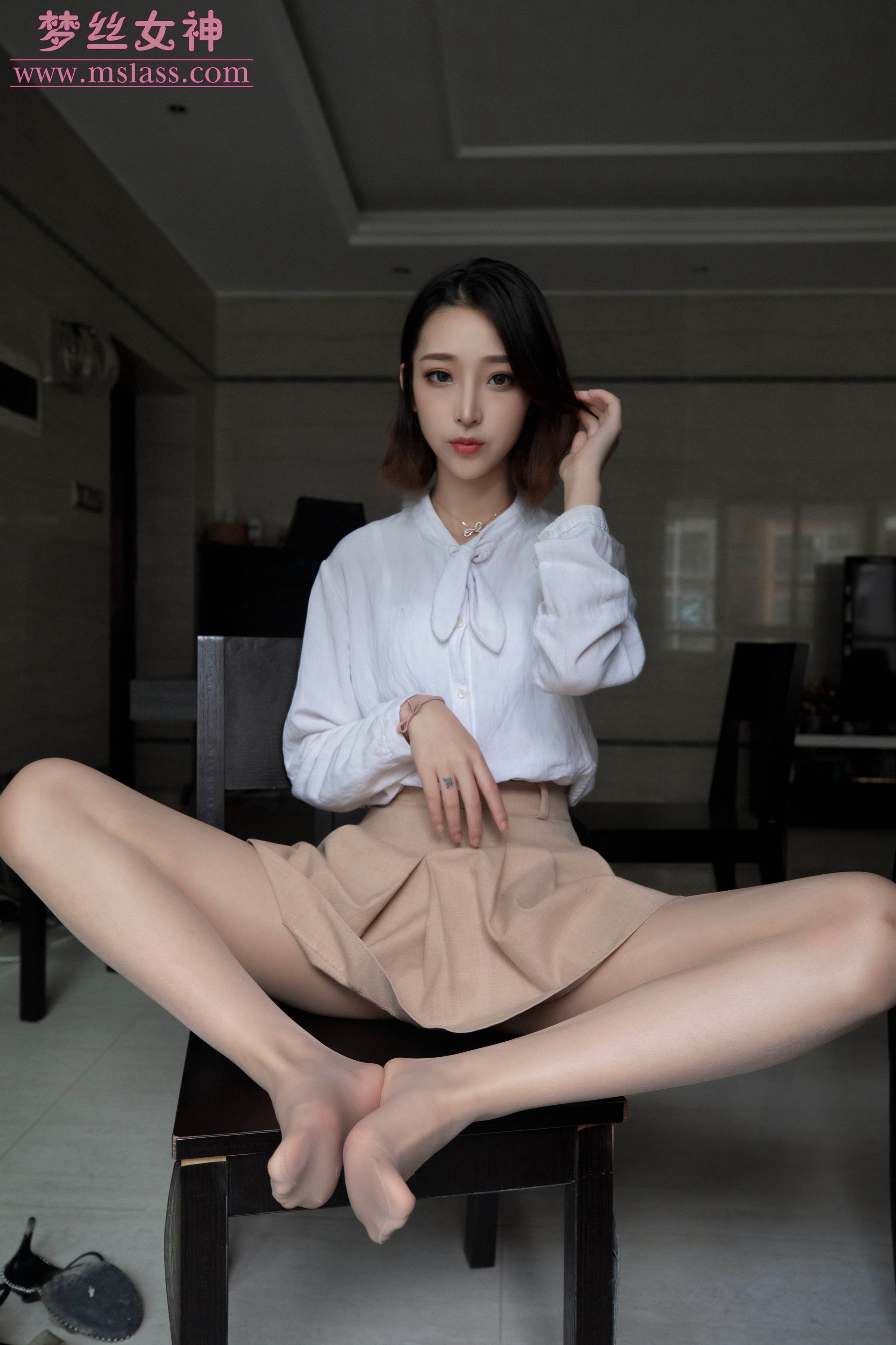 [MSLASS]梦丝女神 - 乔儿(肉色)  69P(58)