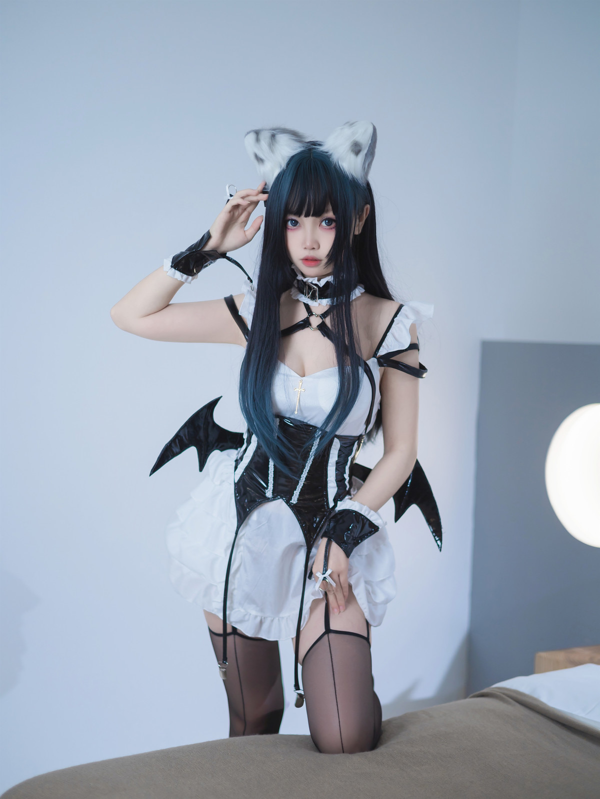 Cosplay 洛桑w伊梓 猫耳小恶魔
