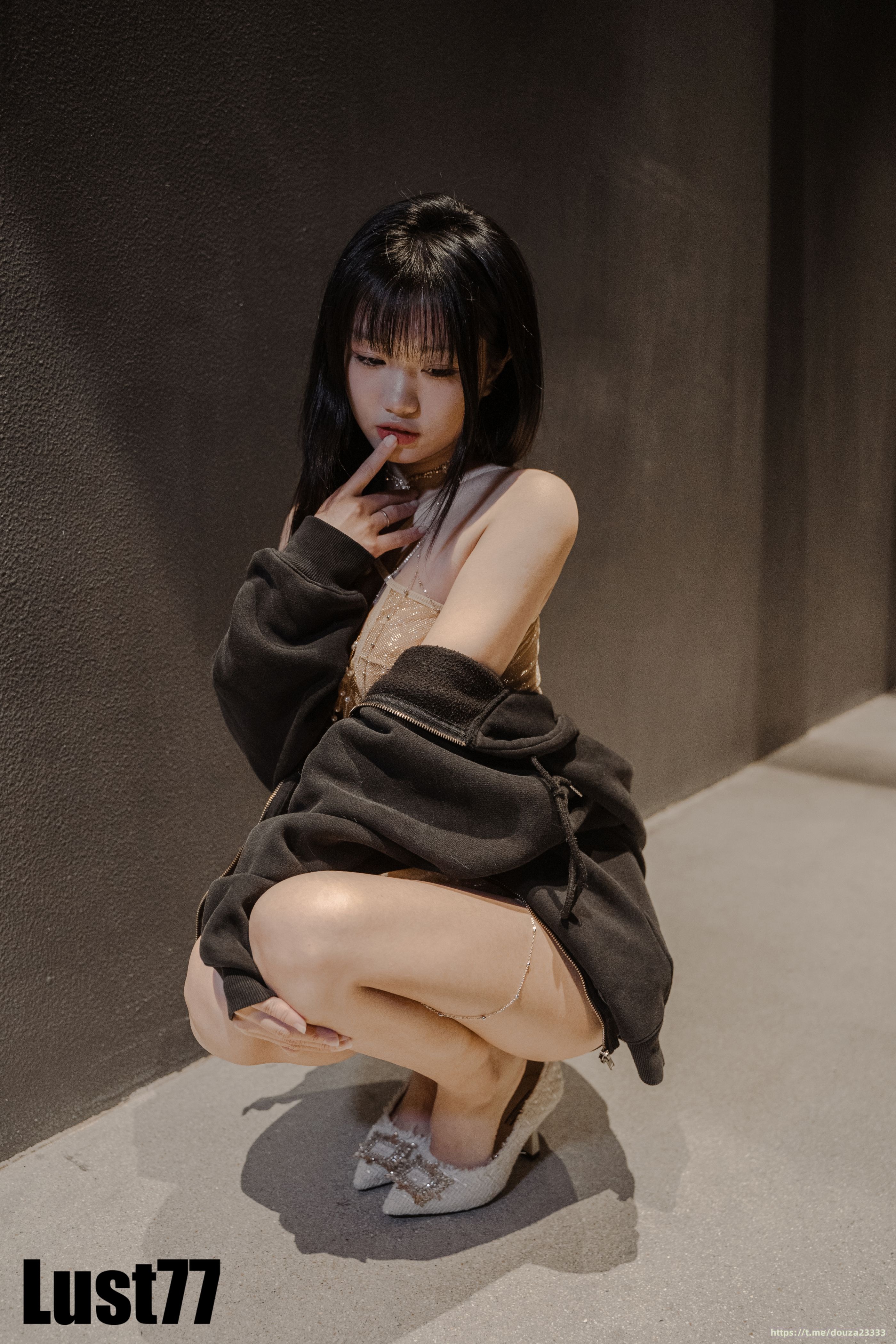 柒柒不可爱 纸醉金迷 [90P1V-1.68GB](20)