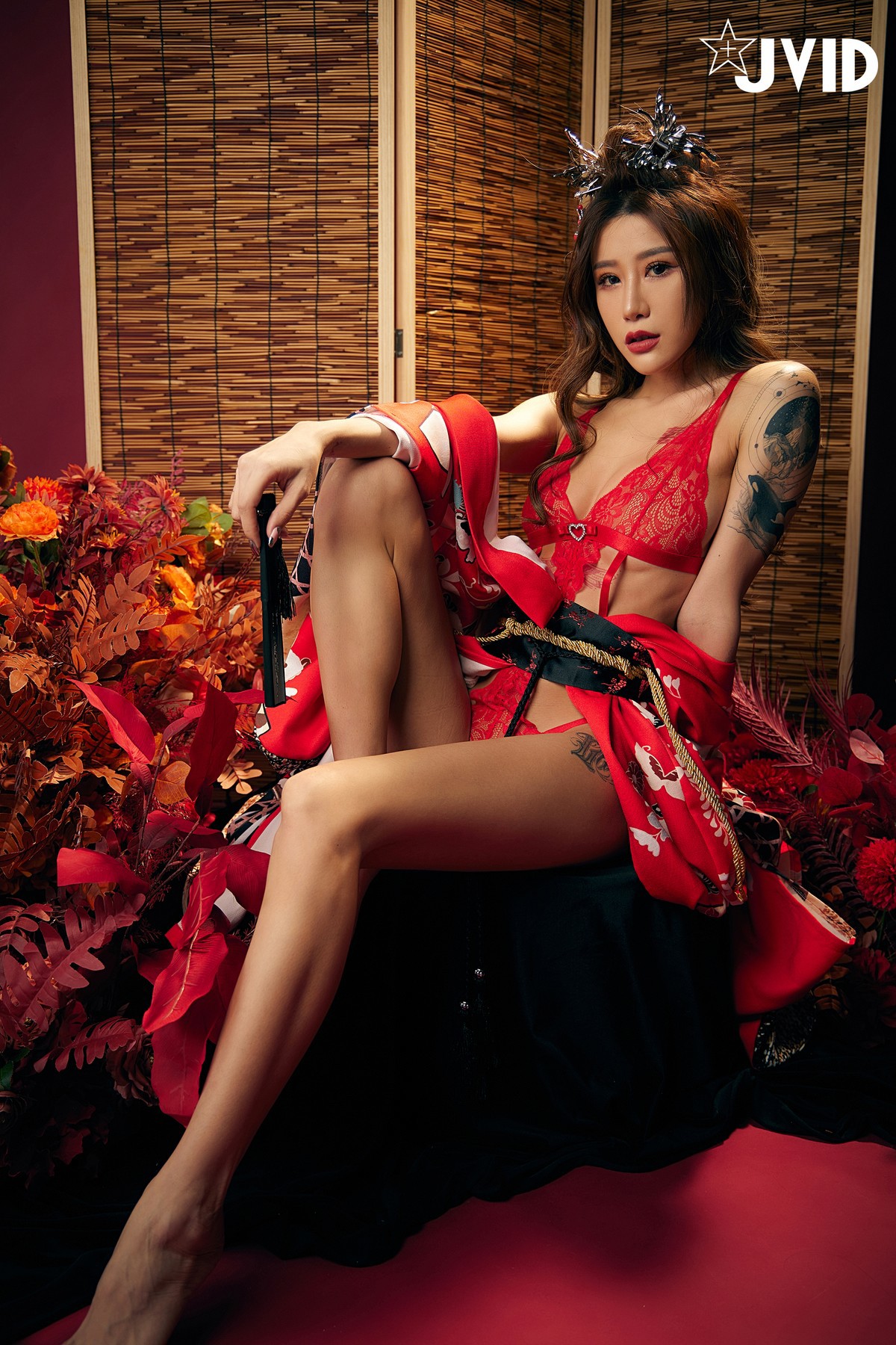 JVID精品 聖上寵幸首選～傾國傾城囍媚娘 婀娜多姿 酥胸外露 Set.01(32)