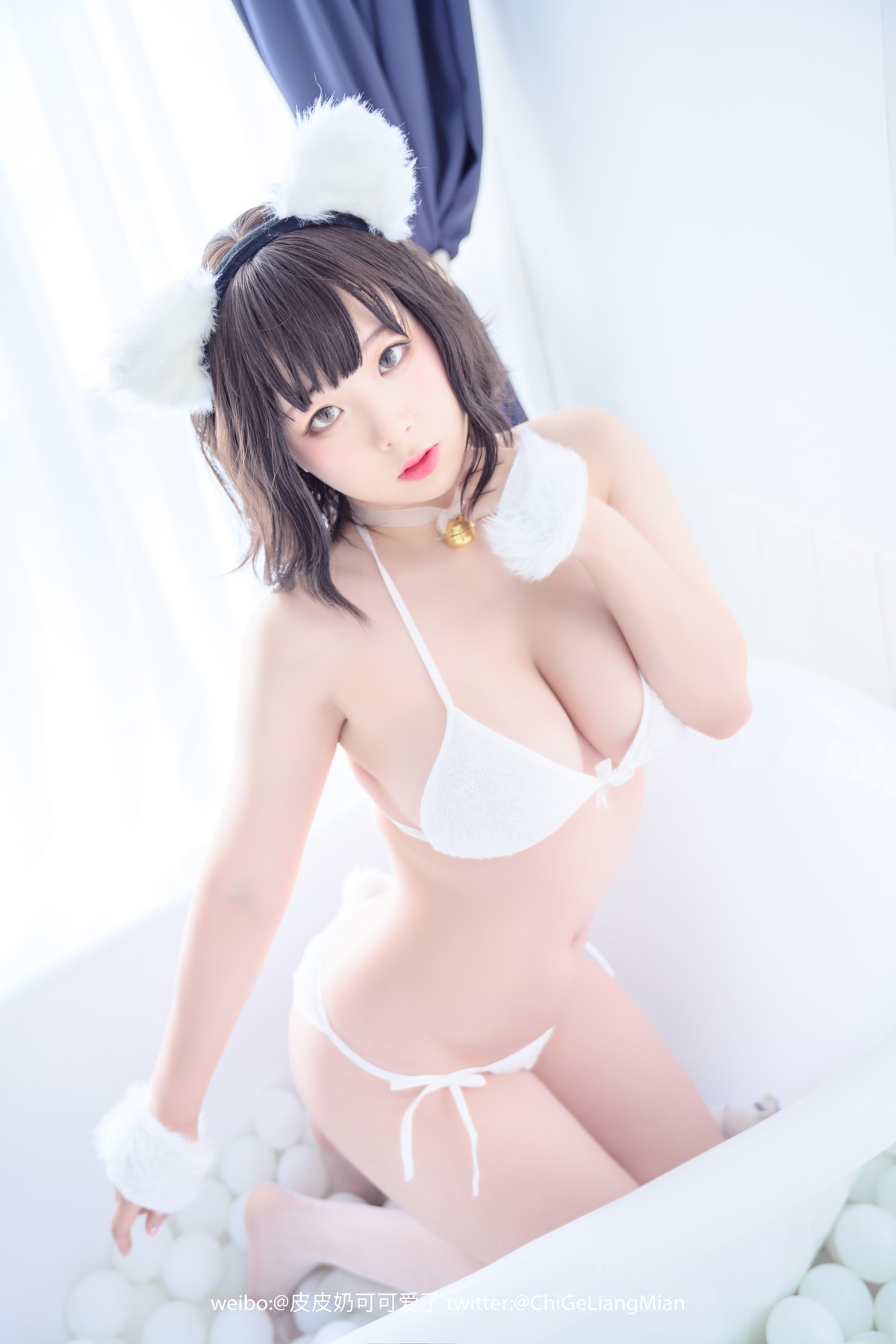 Cosplay 皮皮奶可可爱了啦 白猫(15)
