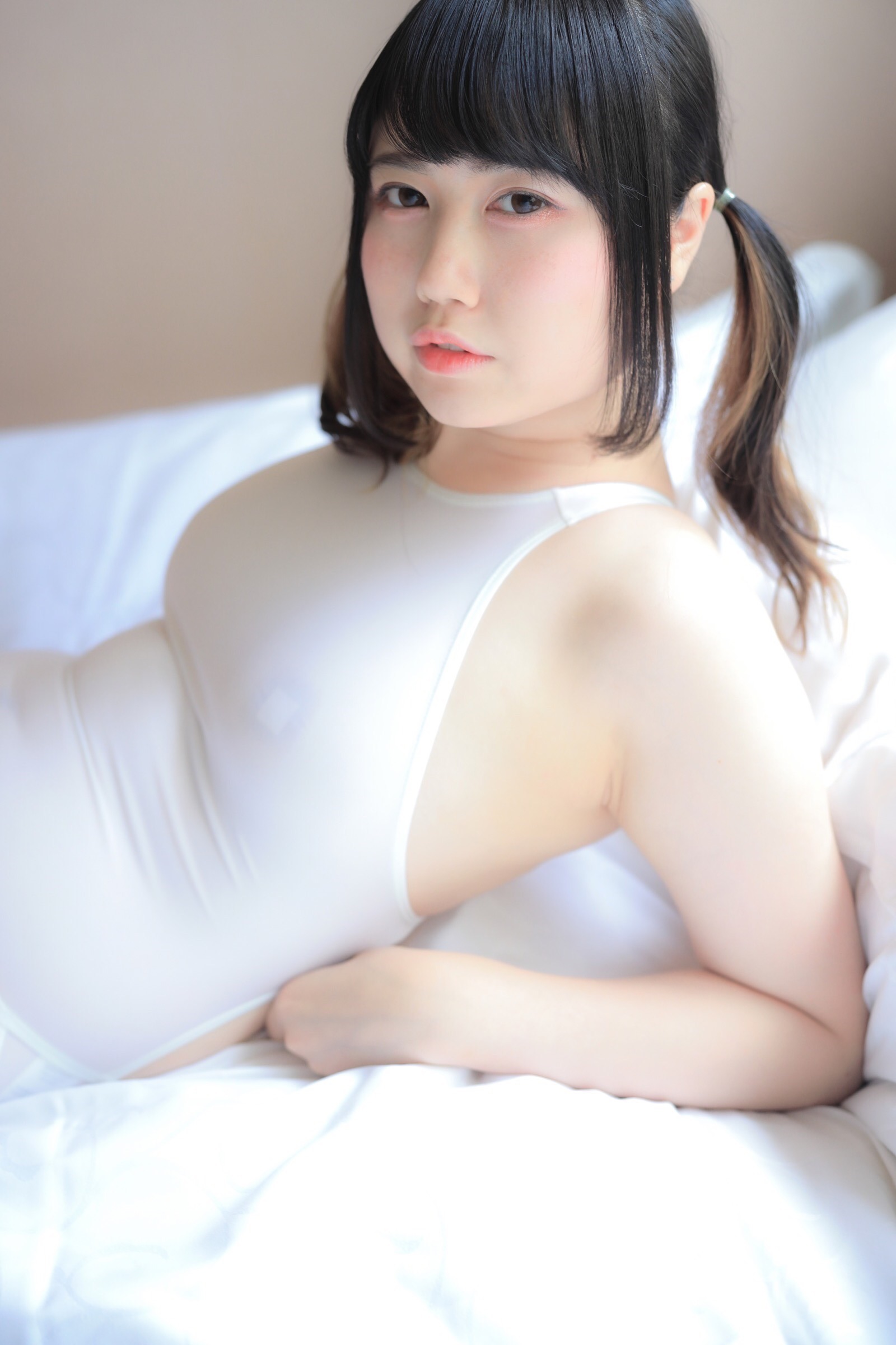 [憂貴ちゃんに貢ぐ会(憂貴)]濡れる！透ける！えちえち白スク(72)