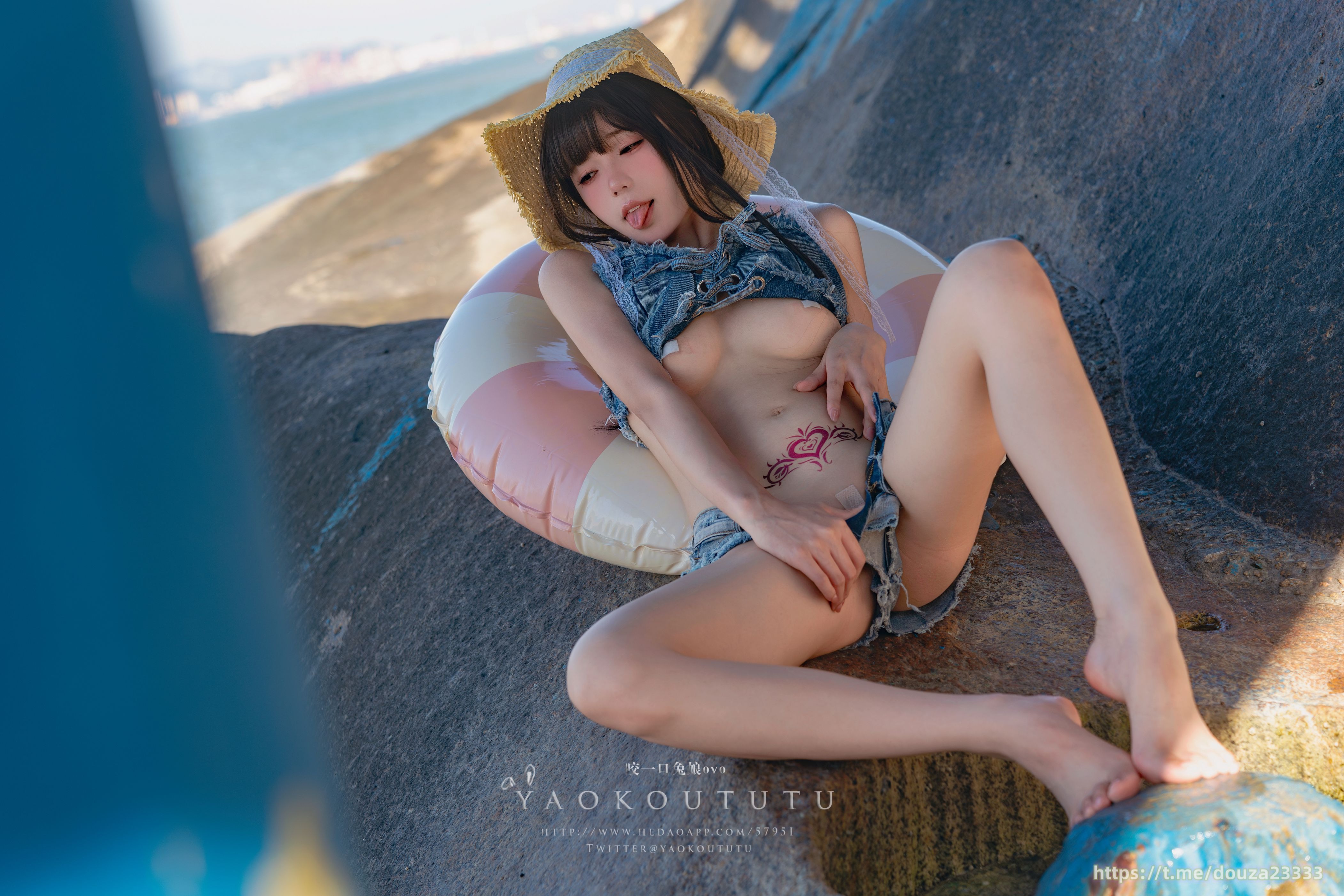 九月订阅『海の夏日』83P+1V Shotgun（10月4打赏群资源）(1)