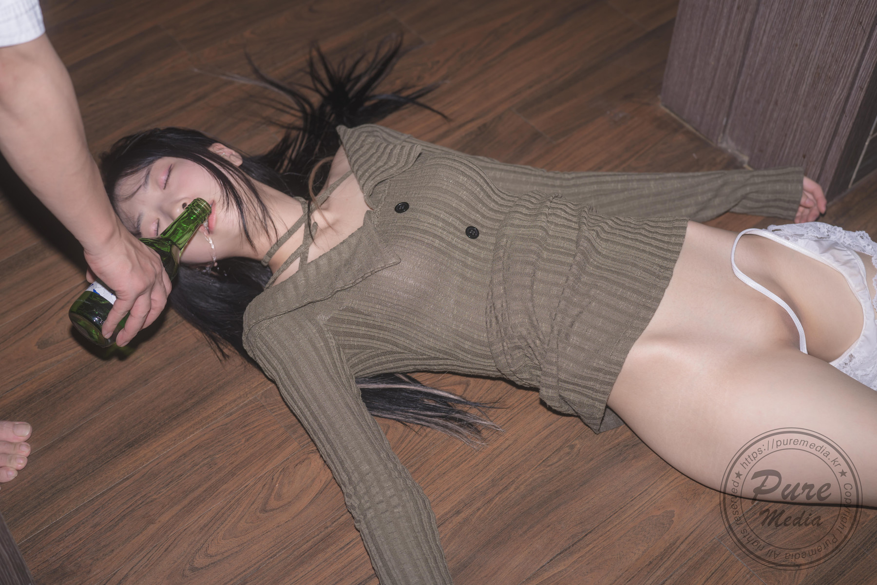 Hina 히나, [PURE MEDIA] Vol.267 Black Out Slutty Girl Set.02(17)