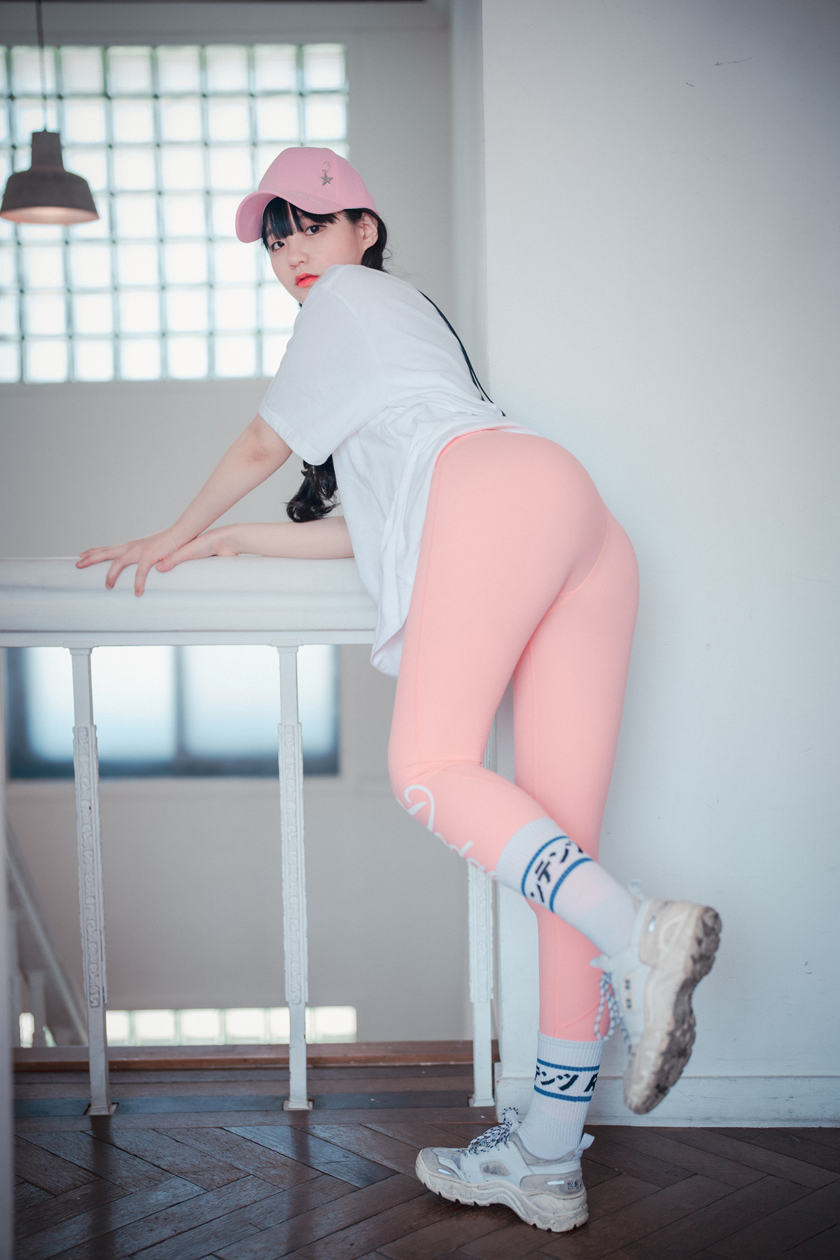 Jeong Jenny 정제니, DJAWA &#8216;Loose and Tight Pink&#8217; Set.03(18)