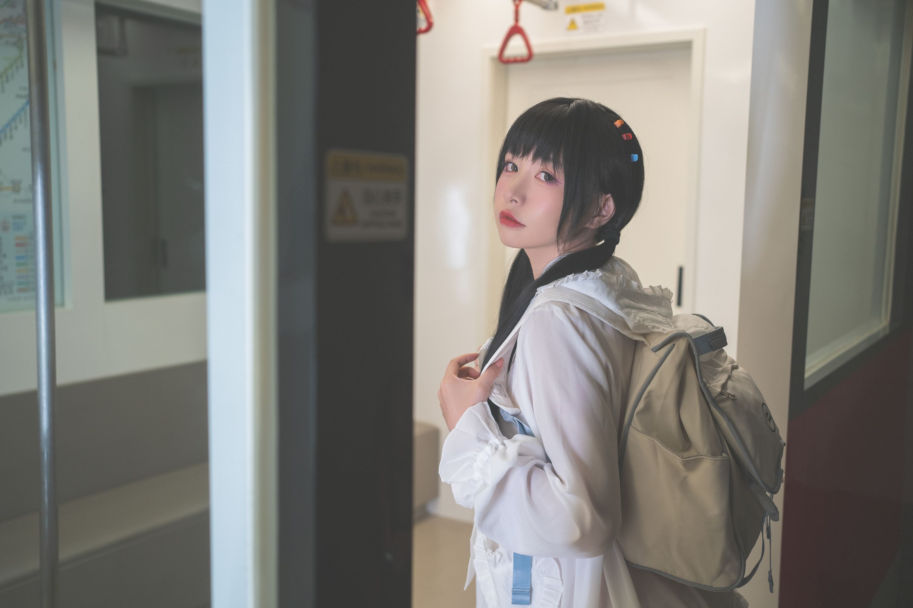 爆机少女喵小吉 深夜地铁(25)