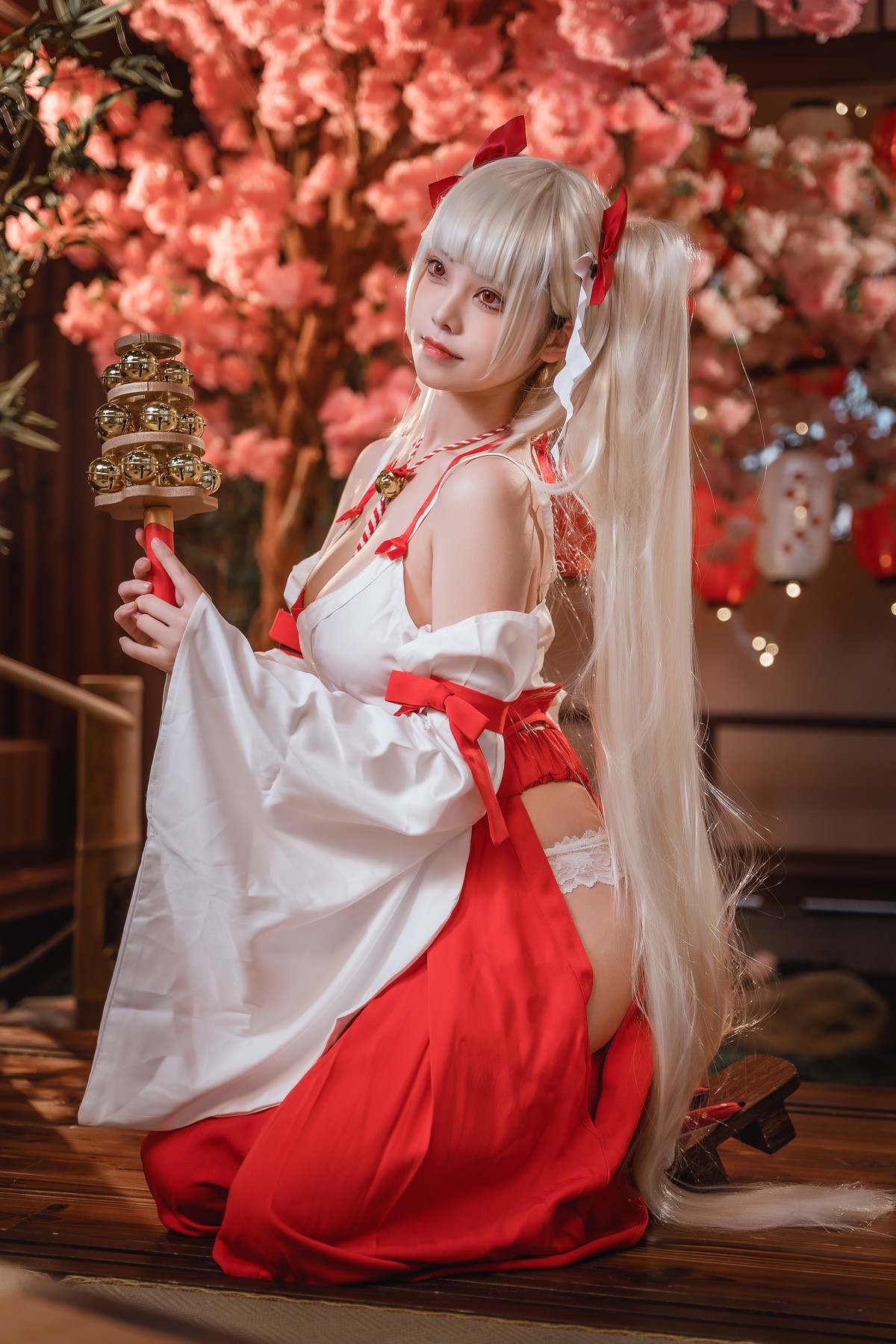 蜜汁猫裘 Cosplay 可畏巫女(4)