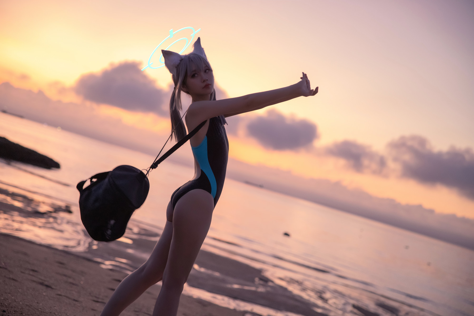 Cosplay G44不会受伤 碧蓝档案 砂狼白子泳装(5)