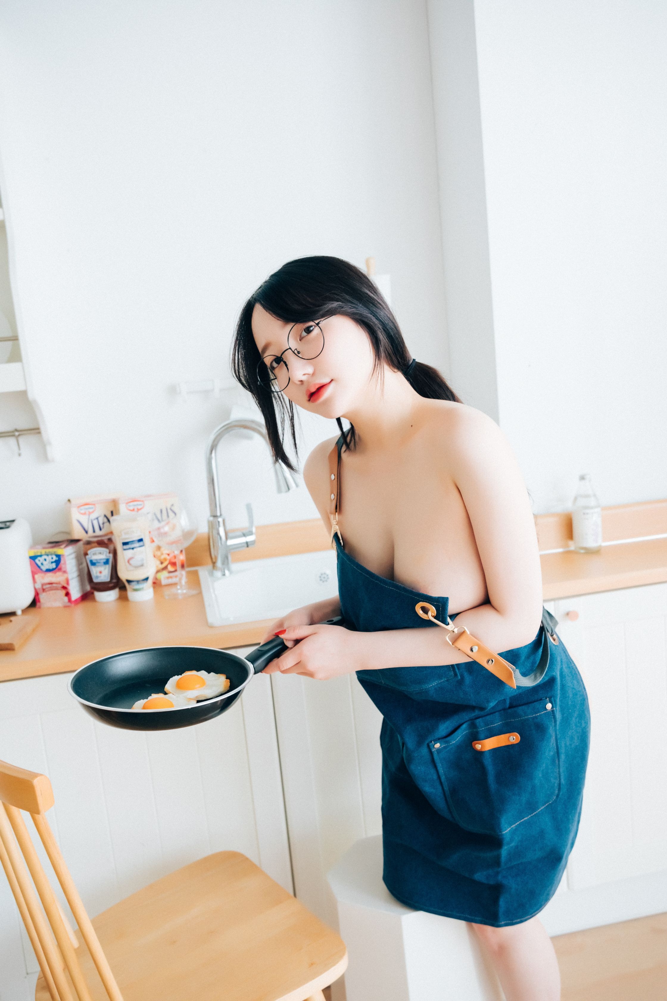 孙乐乐 - [Loozy] Son Ye-Eun (손예은) - Nudy Painter + S.ver(141)