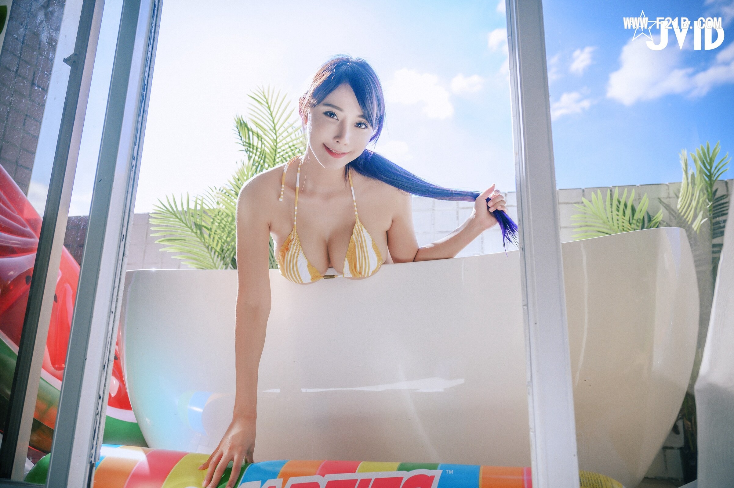 [JVID] 爆乳女神乐乐  178P(36)