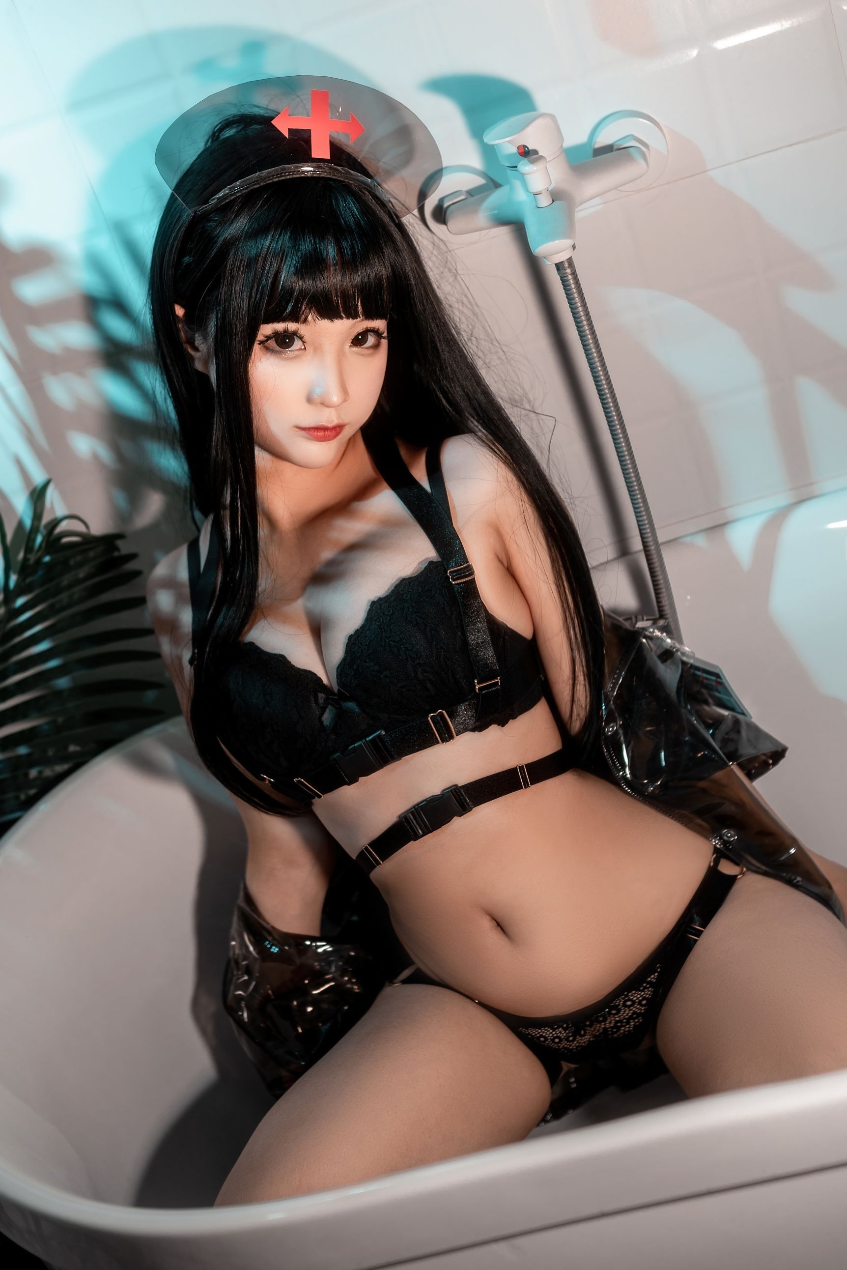 蠢沫沫-胶衣护士 黑 [40P](12)