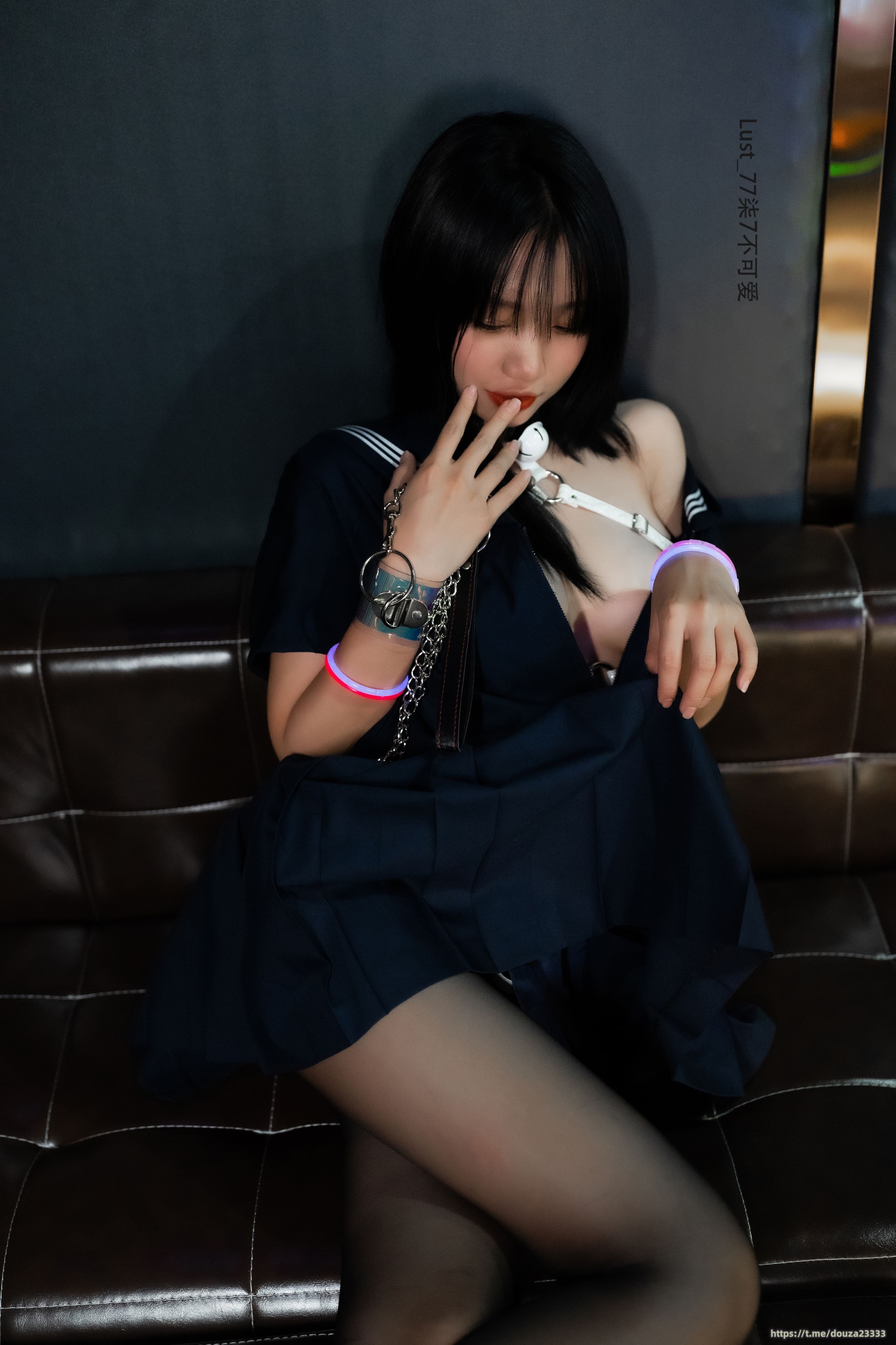 柒柒不可爱 反差JK少女[182P-2.51G](20)