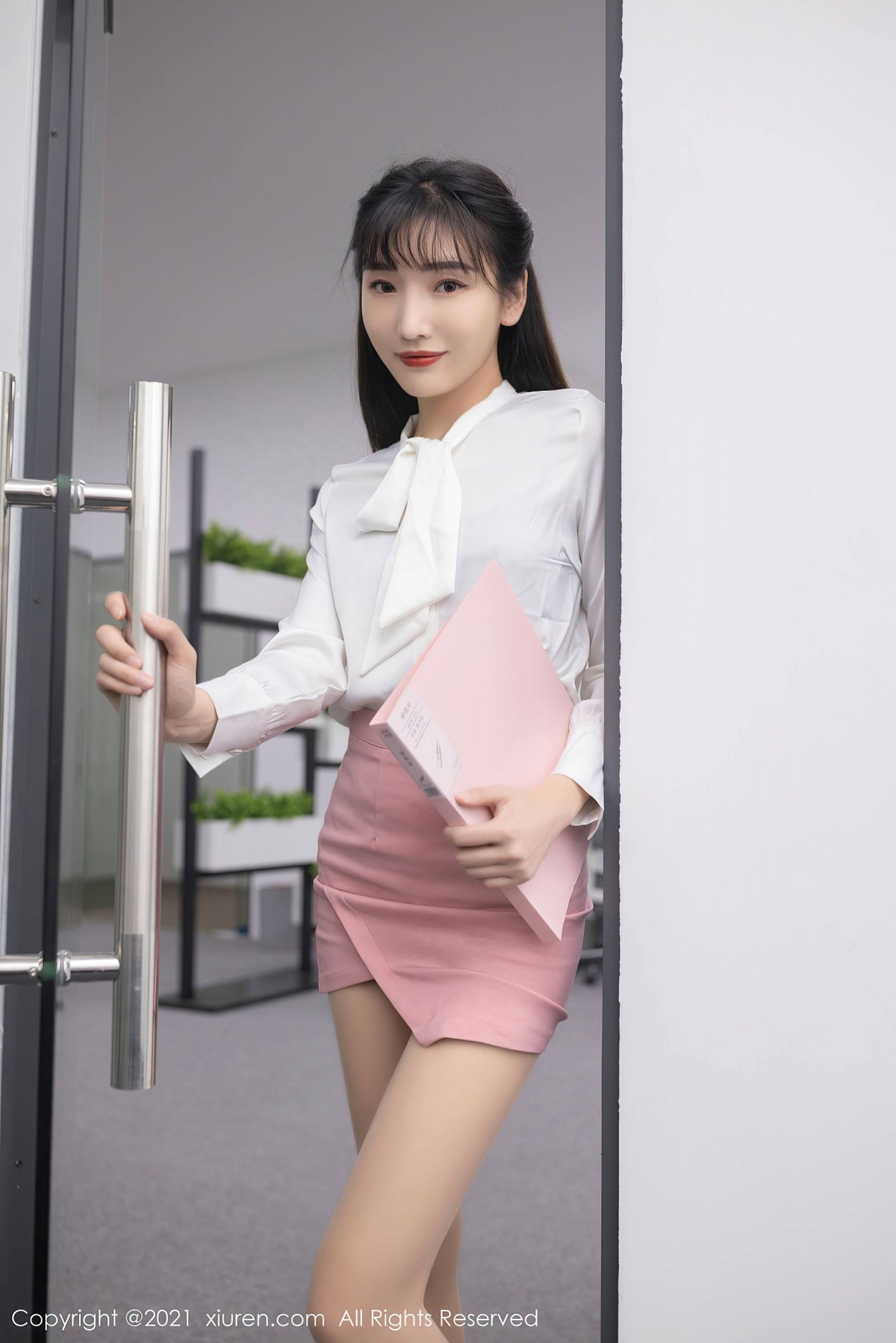 [XIUREN秀人网] 2021.01.21 No.3030 陸萱萱(6)