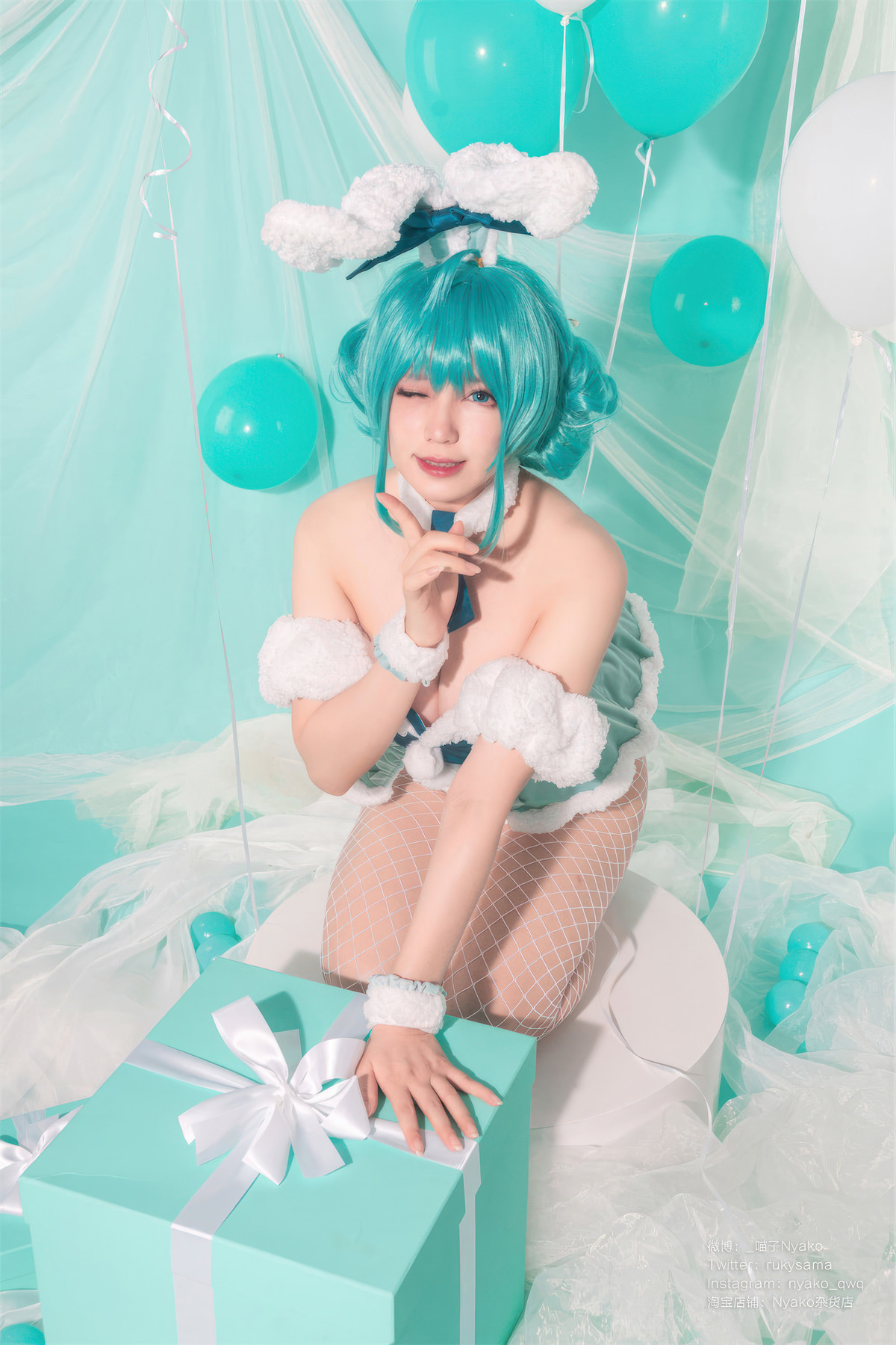 Cosplay Nyako喵子 初音白兔(8)