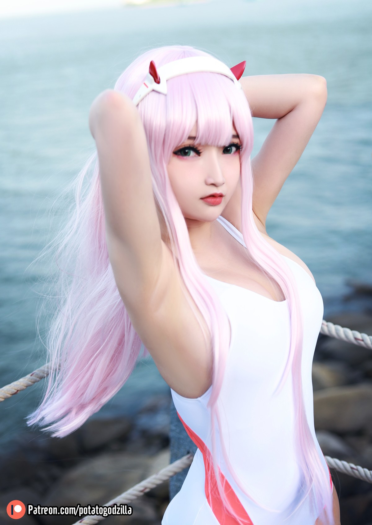 Cosplay Potato Godzilla Zero Two Swimsuit(10)