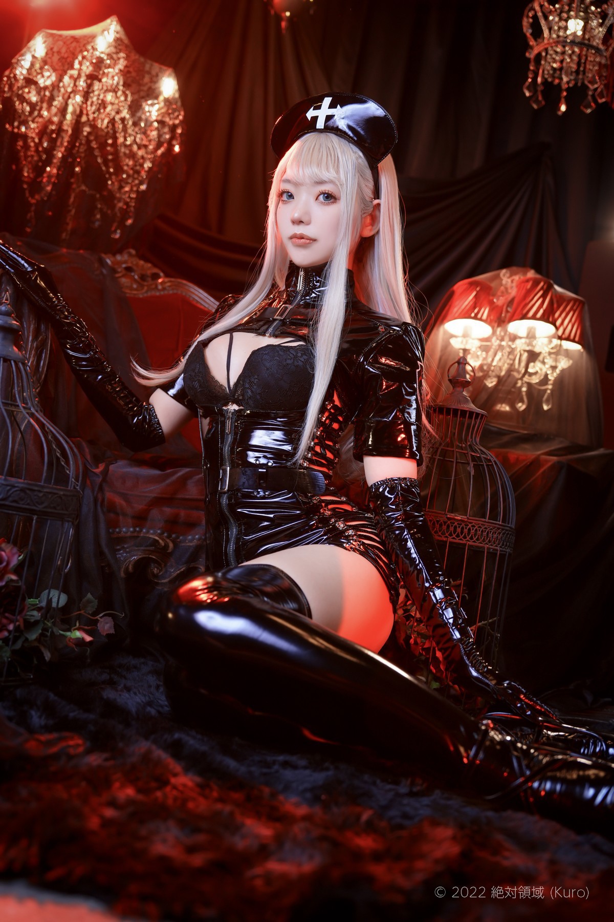 Cosplay ZettaiRyouiki Kuro くろ Black Enamel Nurse Set.02(36)