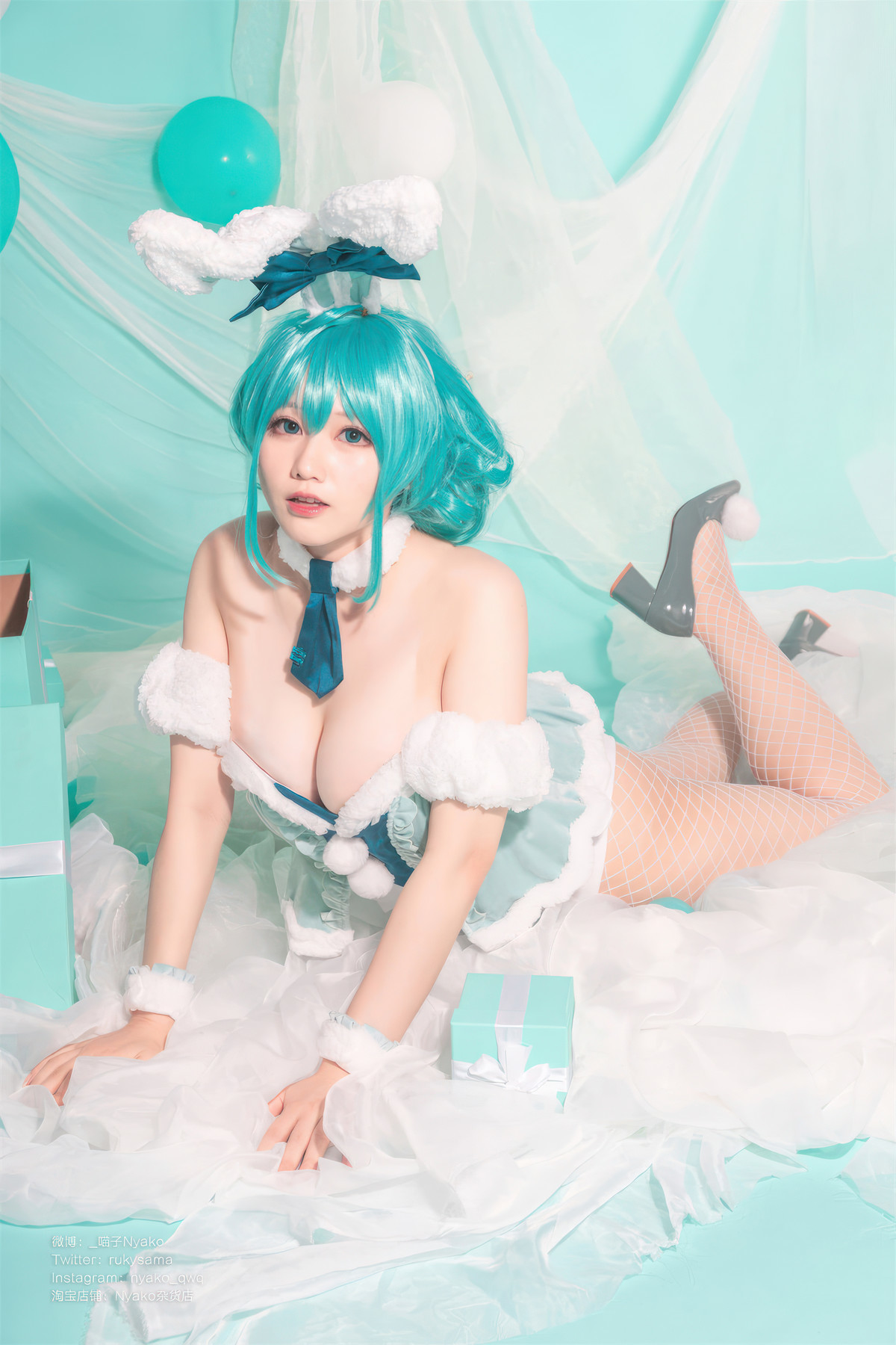 Cosplay Nyako喵子 初音白兔(35)