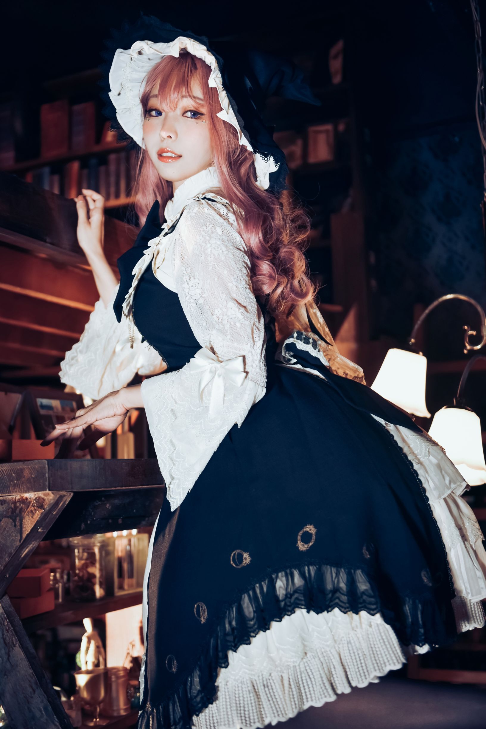 10 Witch Time [47P-162MB](38)