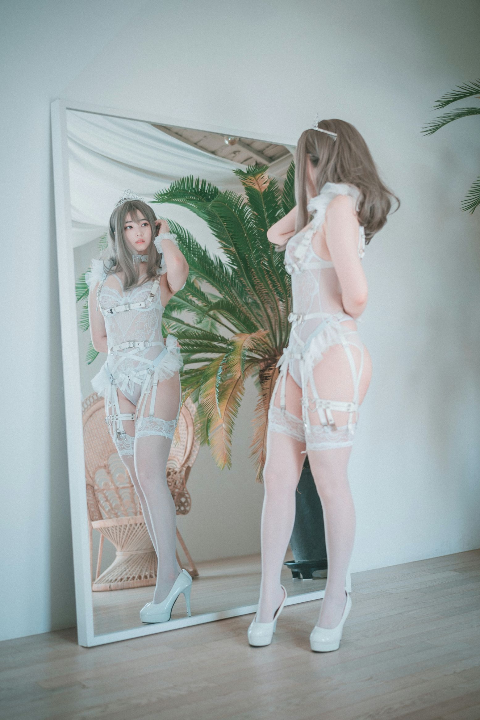 Bambi밤비 -  Reine de Blanc (A-side)(32)