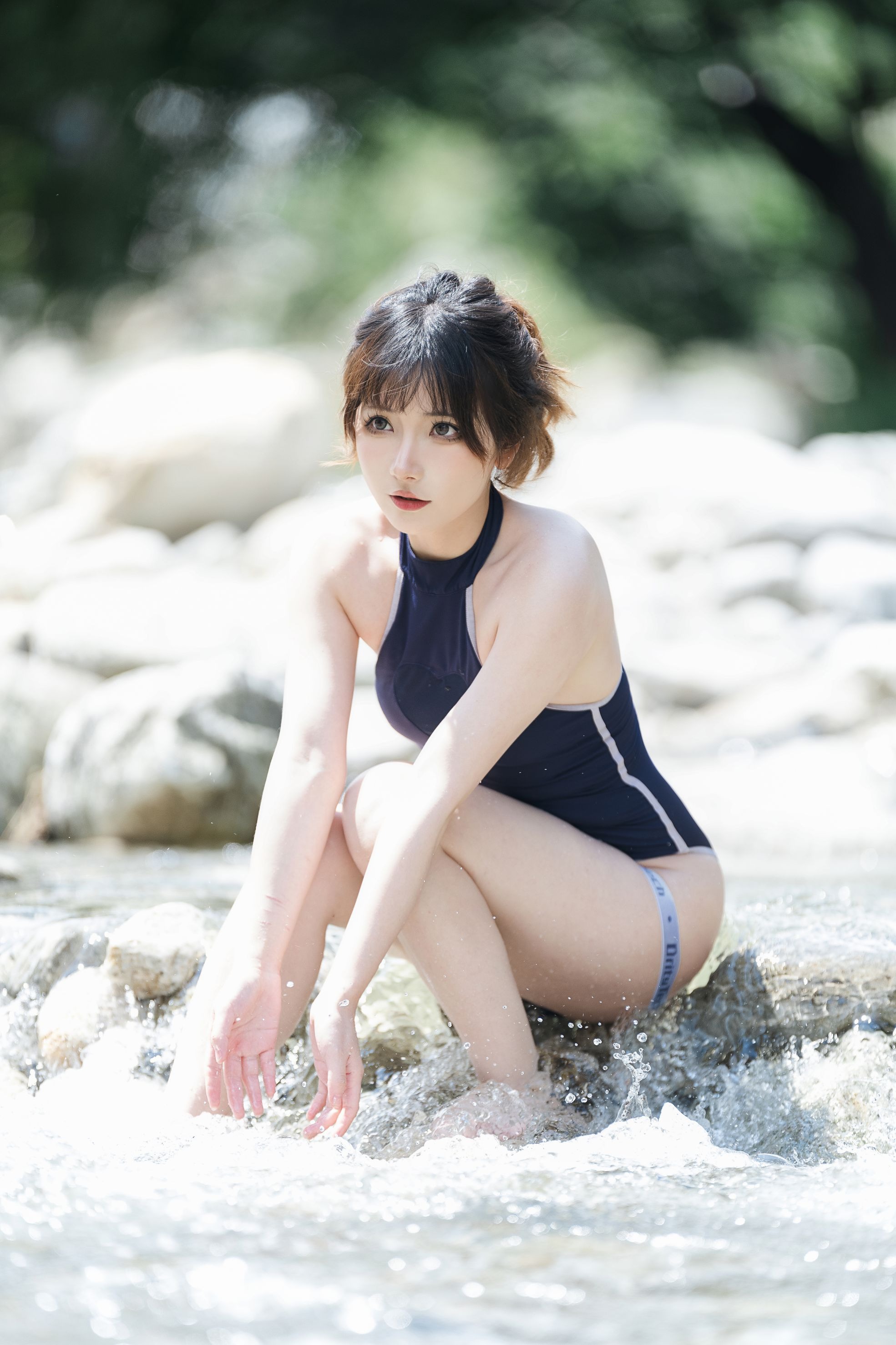 是三不是世w 小溪竞泳 [47P-2.73GB](28)