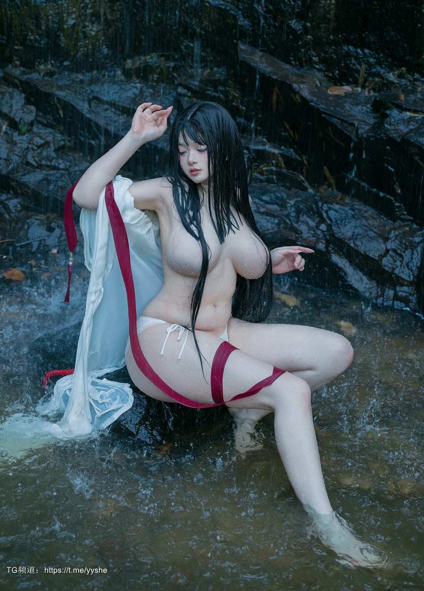 [Cos]啊寨寨-神明巫女[38P](22)