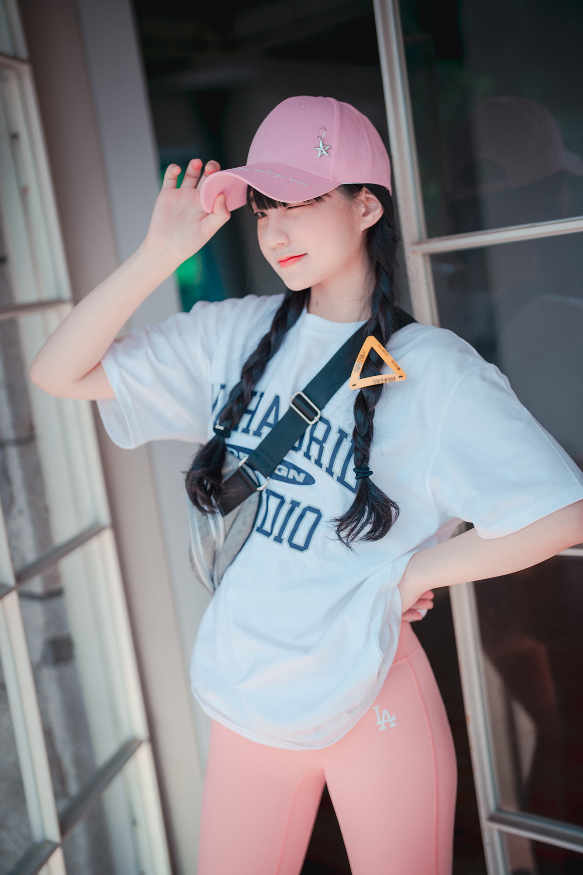 Jeong Jenny 정제니, DJAWA &#8216;Loose and Tight Pink&#8217; Set.03(11)