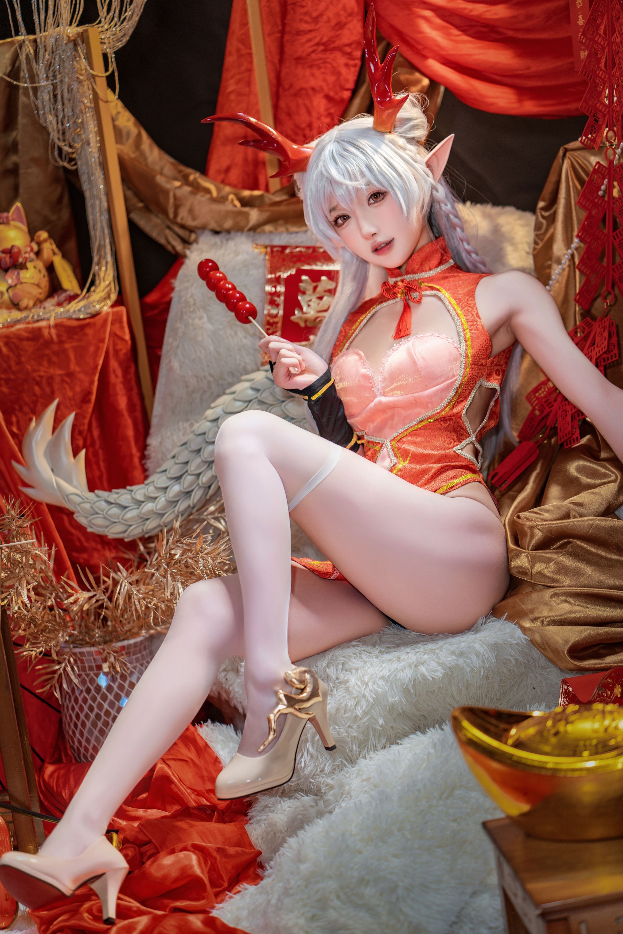 阿包也是兔娘 新春贺图 龙妹 45P1V(12)