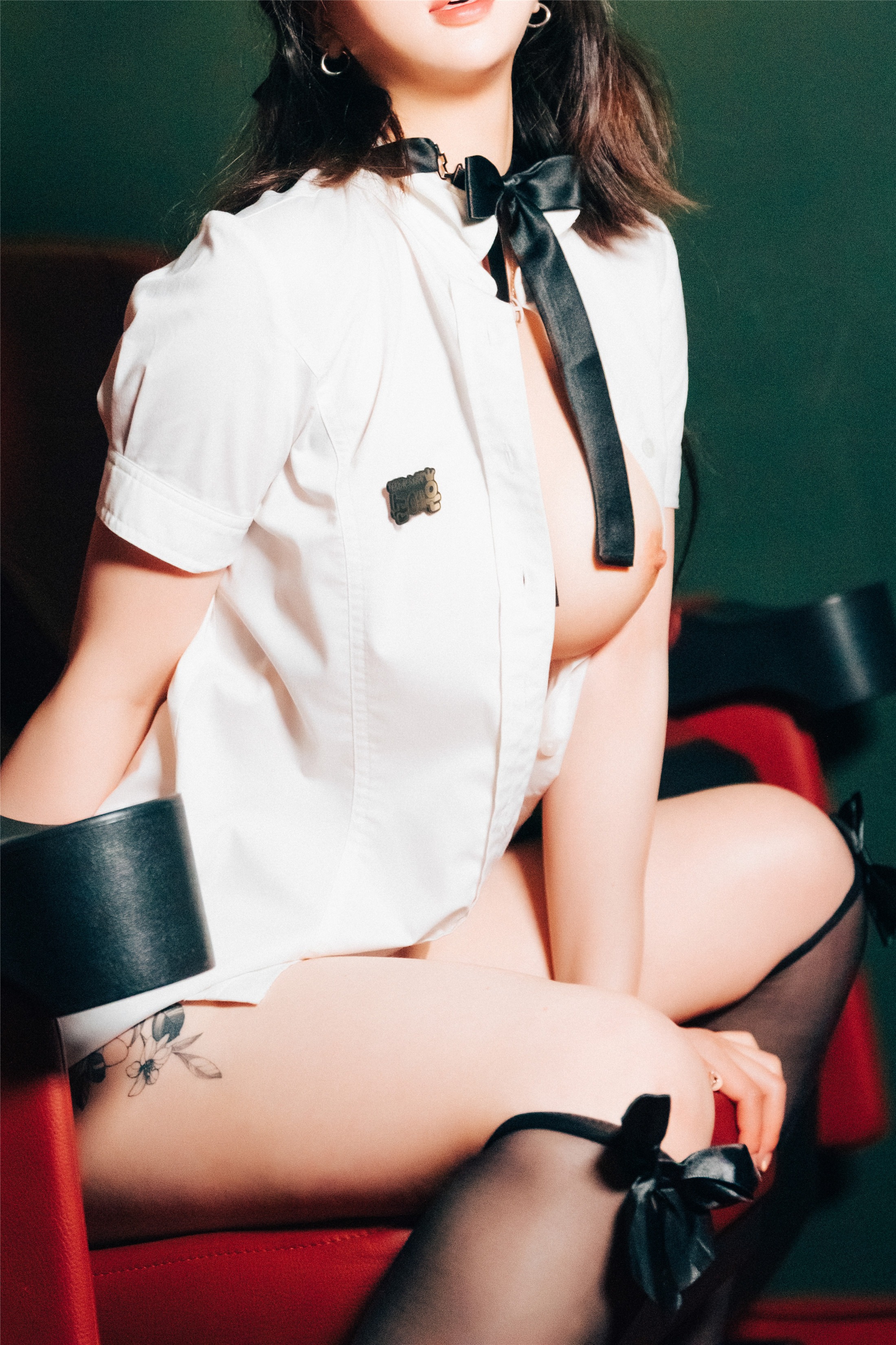 [Loozy] Son Ye-Eun (손예은) - Ticket Girl 120P(75)