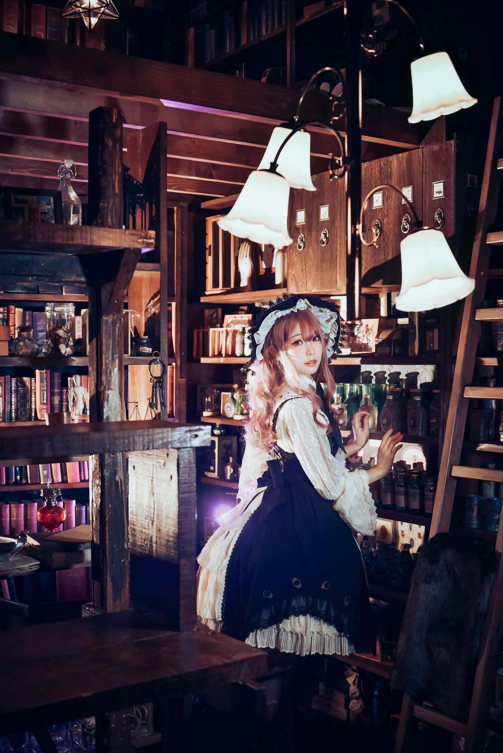 10 Witch Time [47P-162MB](9)
