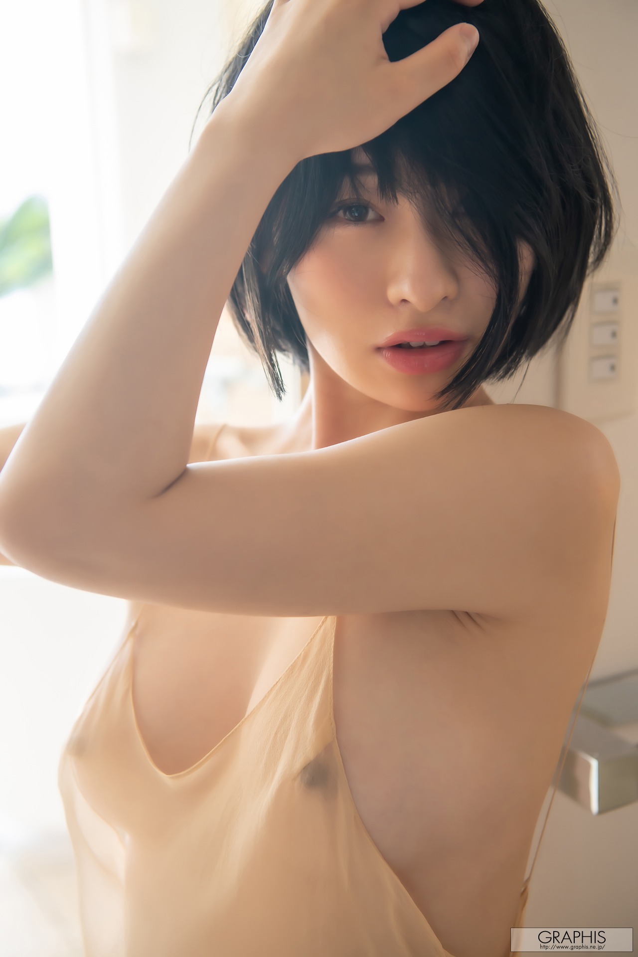 [Graphis] Gals – Mei Miyajima 宮島めい blooming  141P(29)