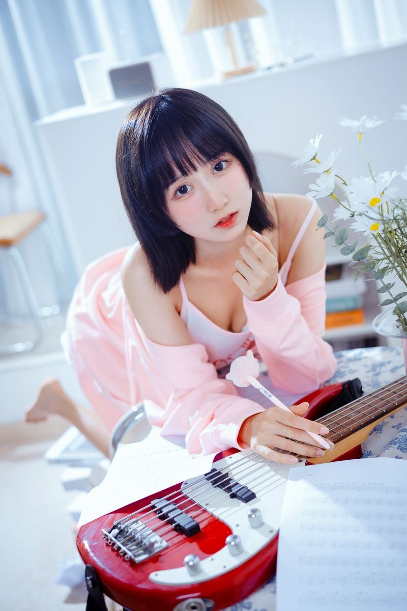 [Cos]木绵绵 - 贝斯与妹妹 [53P](53)
