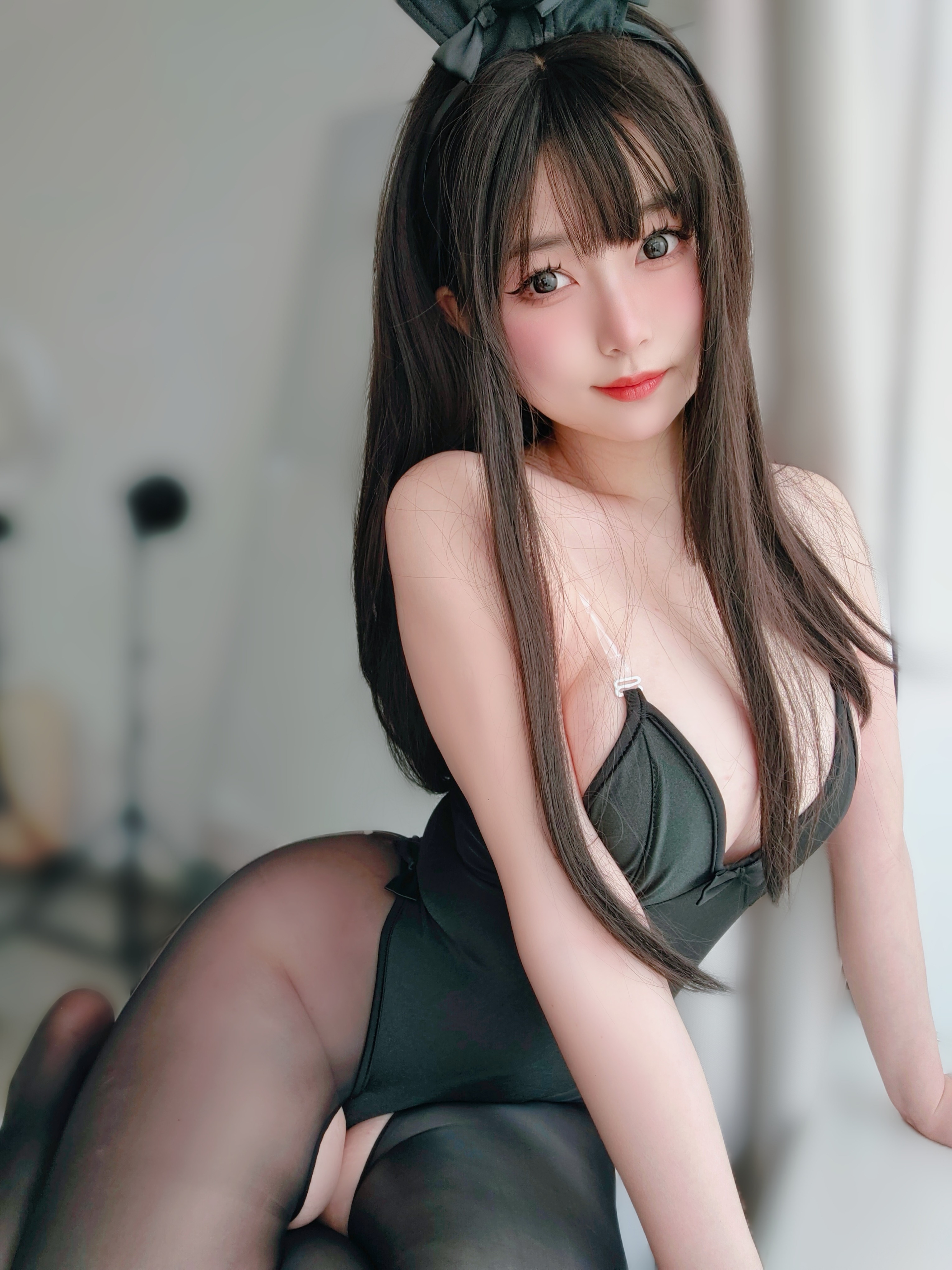 女主K 黑丝兔女郎 [102P-353MB](55)