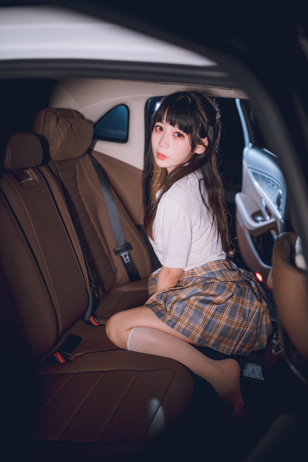 Cosplay Usejan蓝蓝 奔驰(1)