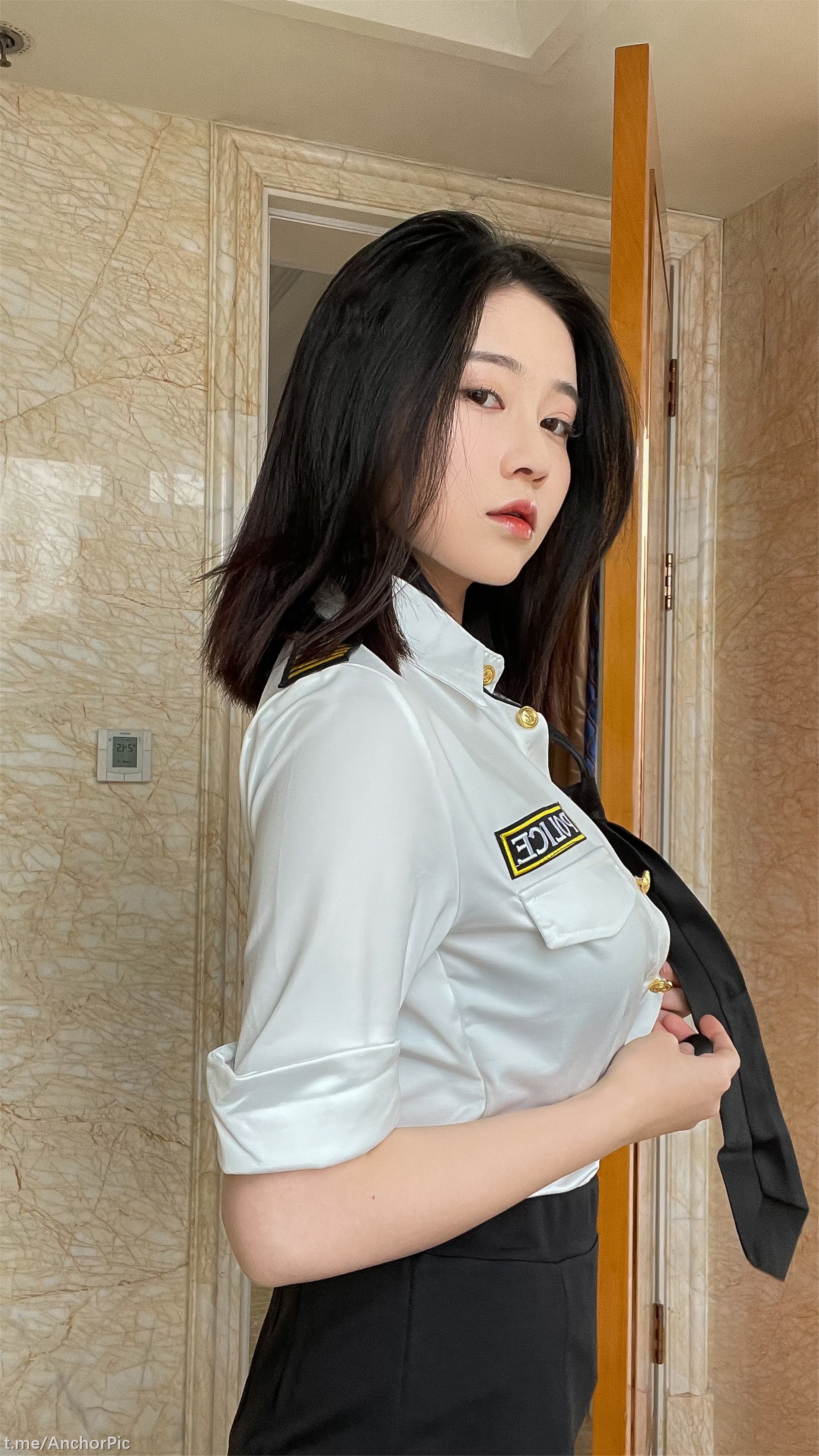 年年 - 涩女警 82P(7)