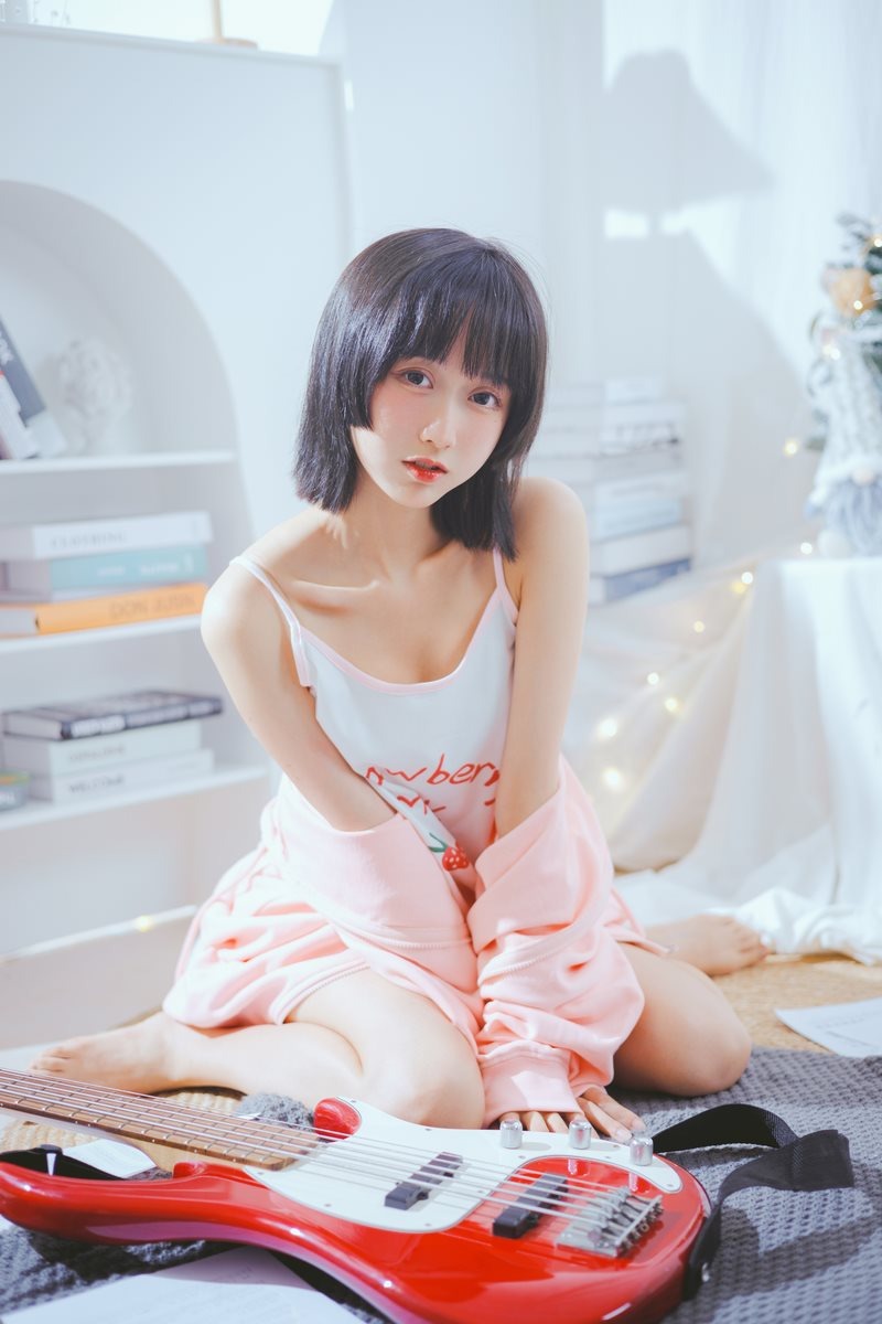[Cos]木绵绵 - 贝斯与妹妹 [53P](21)