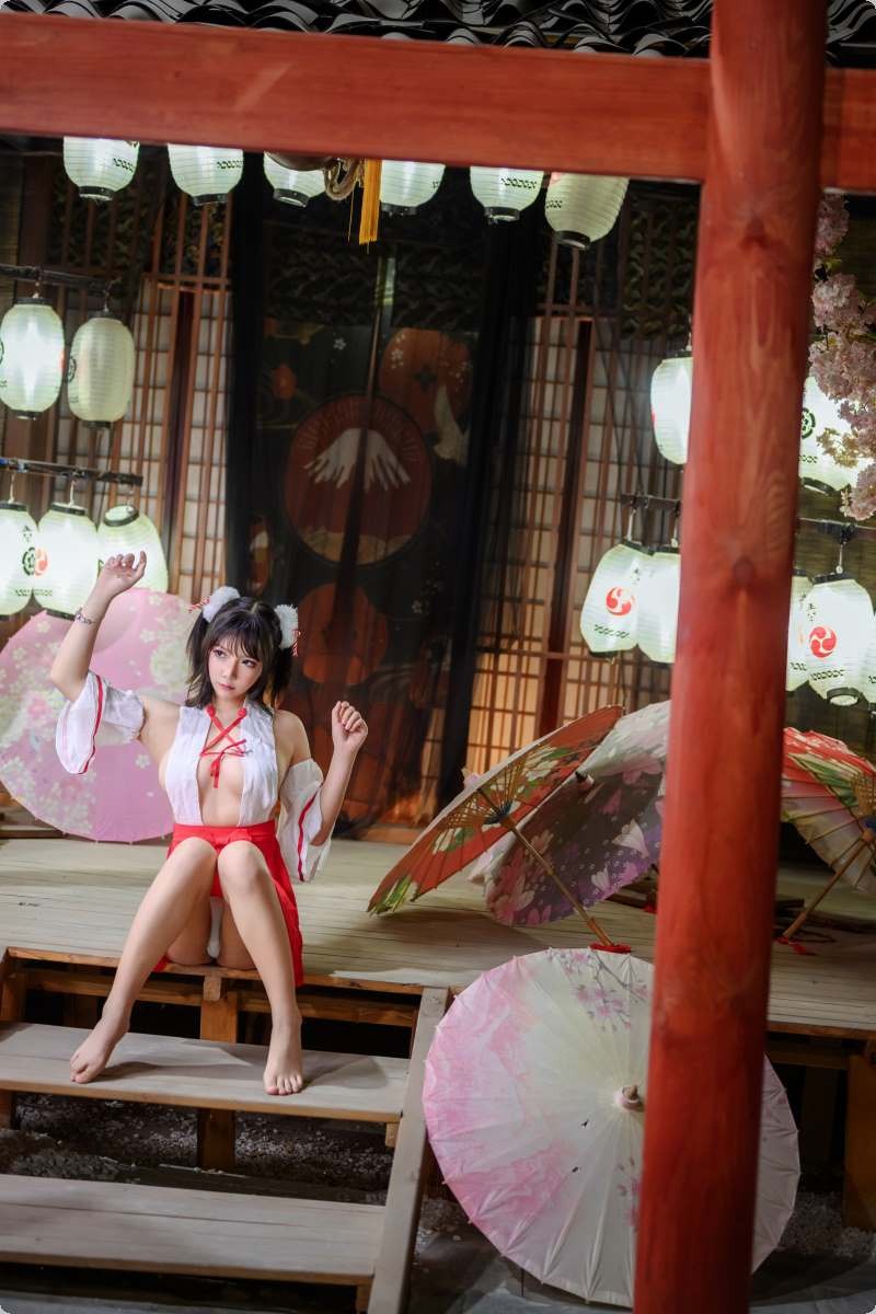 [Cos] 抱走莫子-巫女 8K限量版 [37P](37)