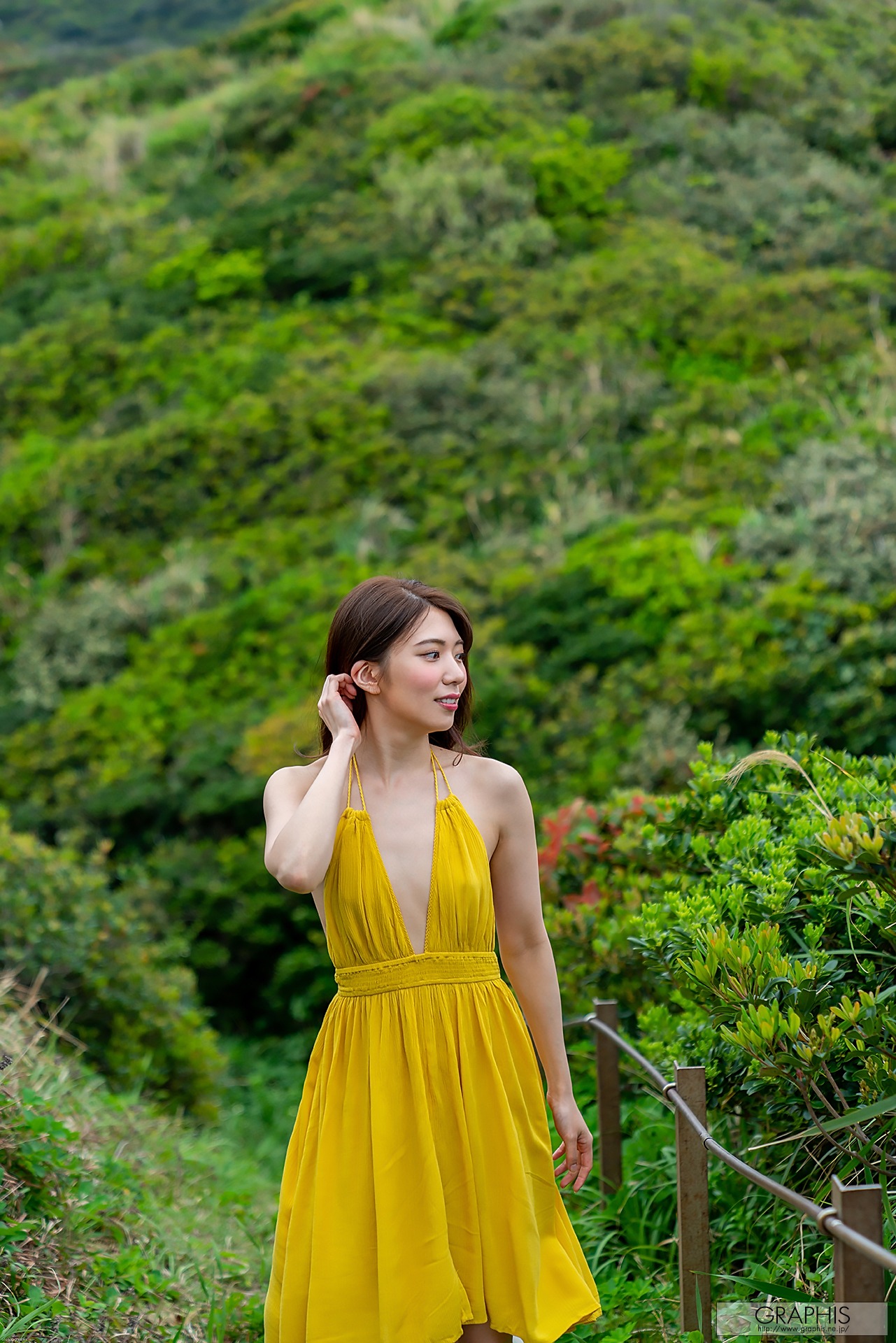 [Graphis] Gals - Aika Yamagishi 山岸逢花 200P(2)