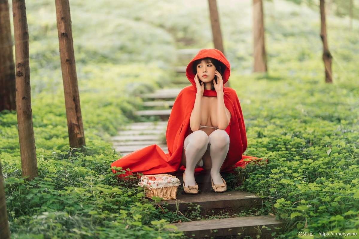 [Cos]奈汐酱 - 大红帽 [31P+2V](14)