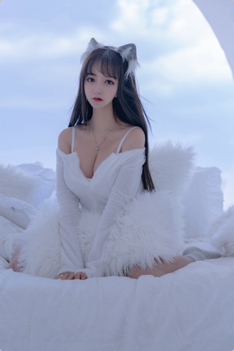 [Cos]过期米线线喵 - 小白狼[56P](23)