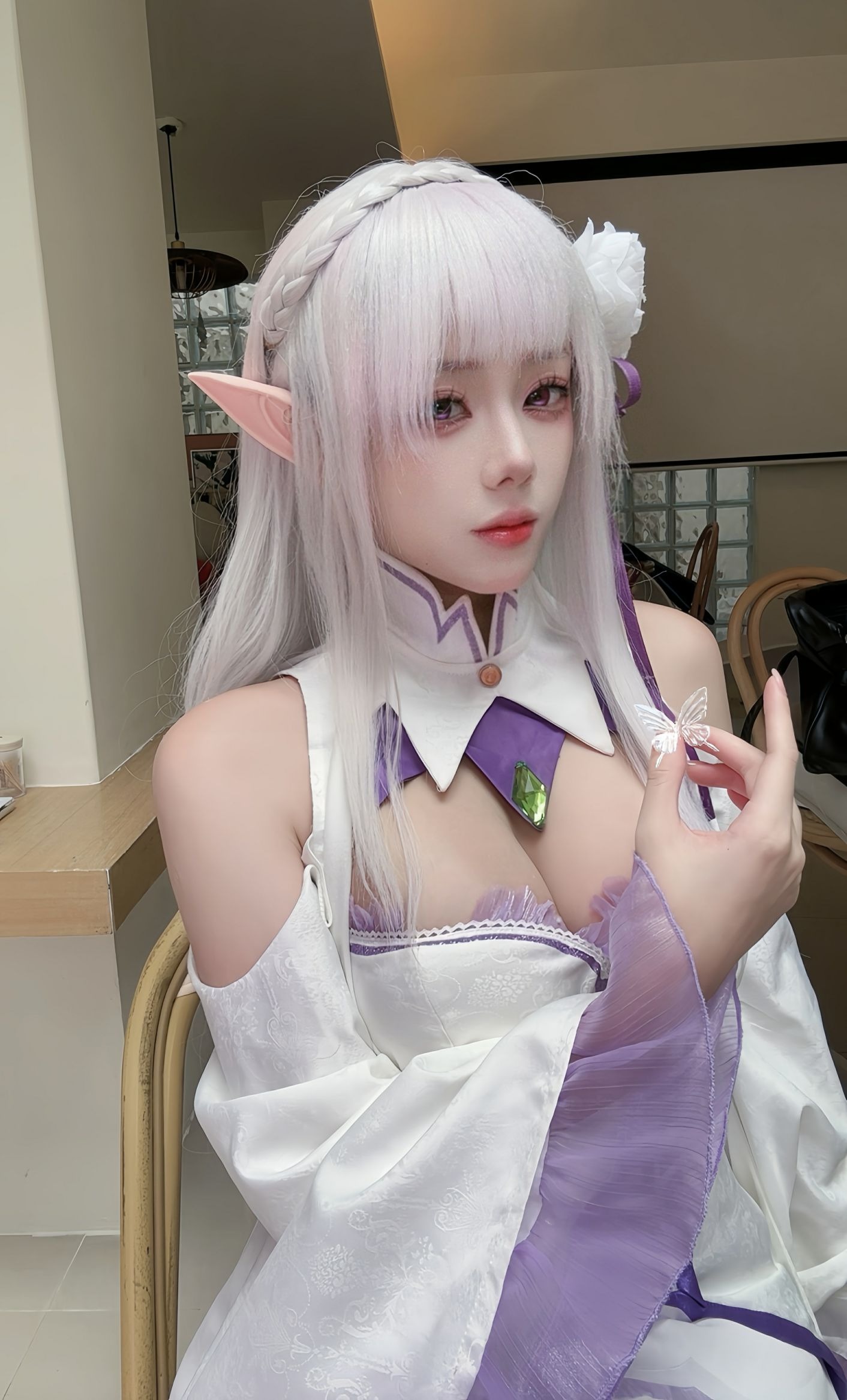 九言 艾米莉亚(43)