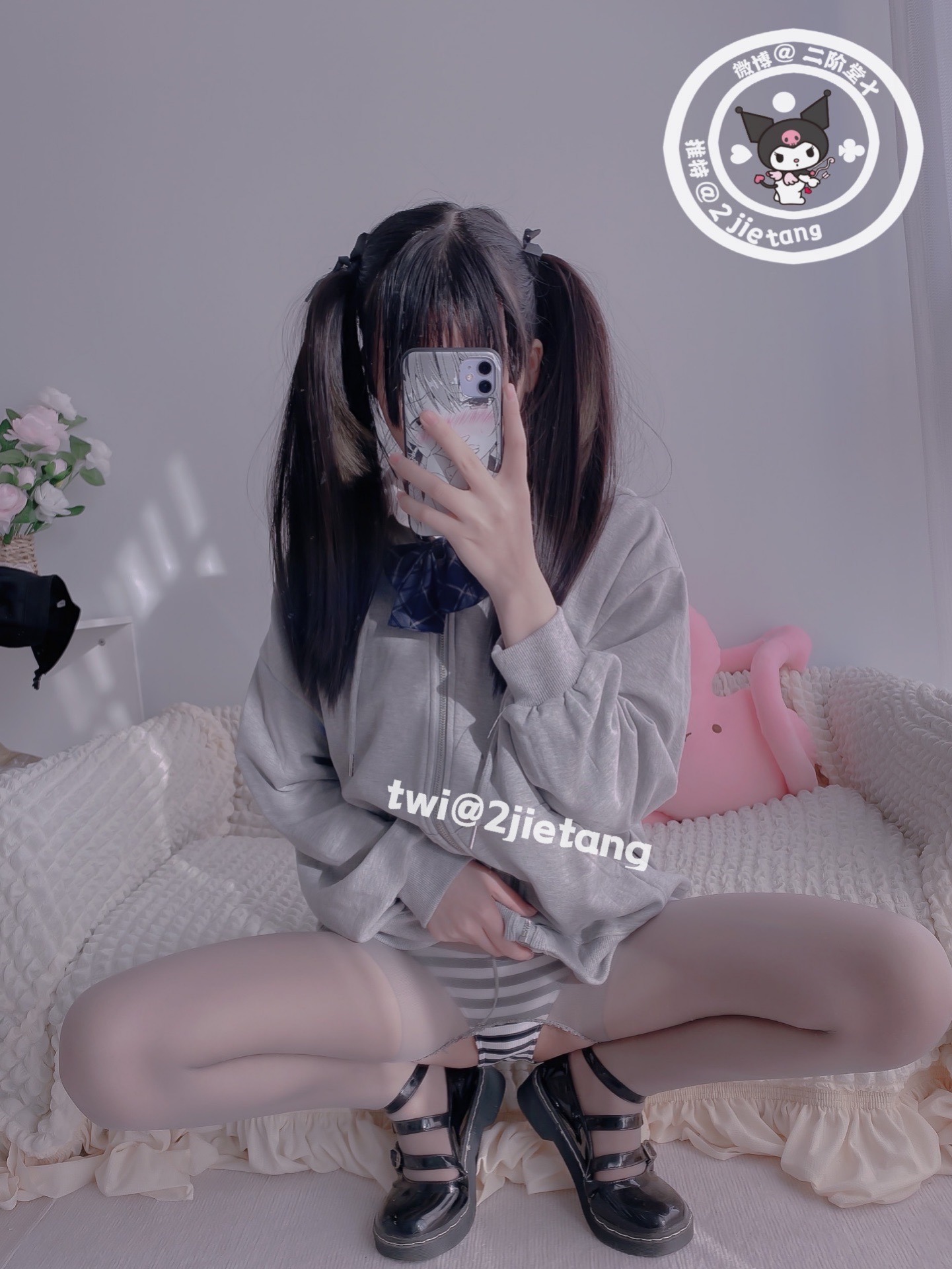 二阶堂 灰色外套 105p(17)