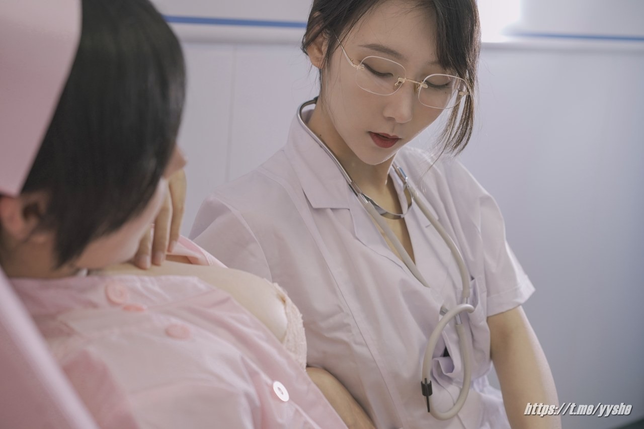 云溪溪 - 奶桃 N47医护 [80P+1V](36)