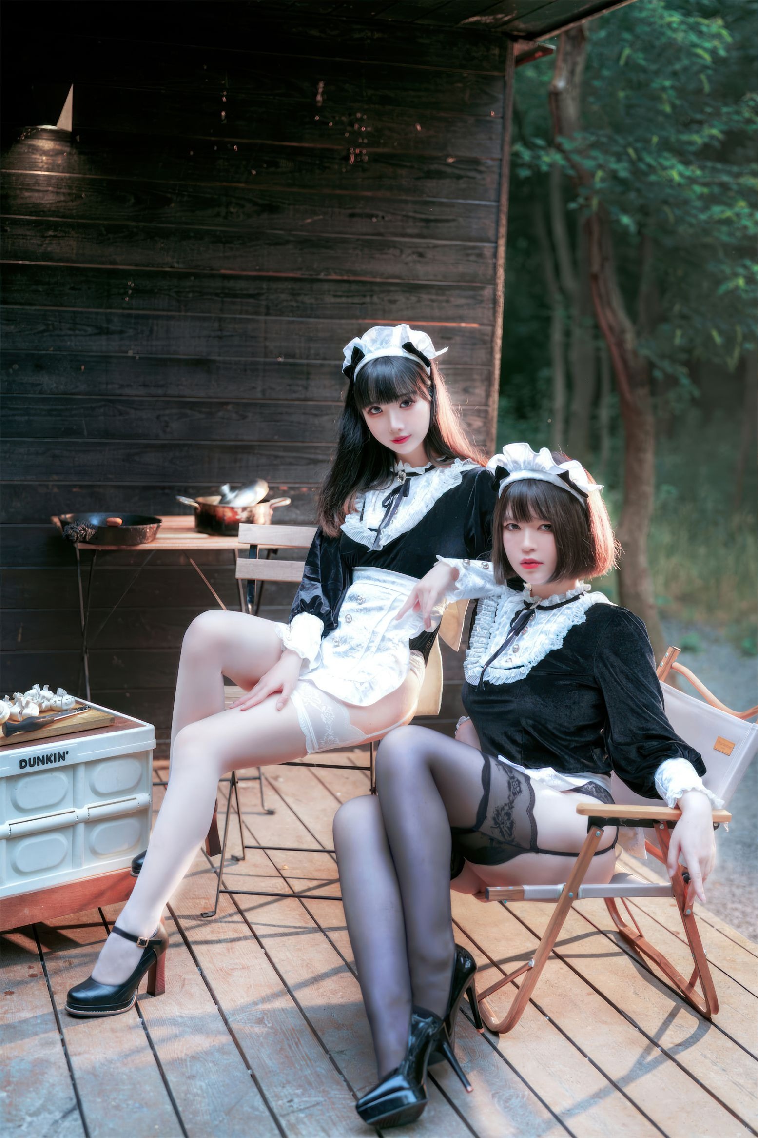 半半子&面饼仙儿 - メイド姉妹(24)