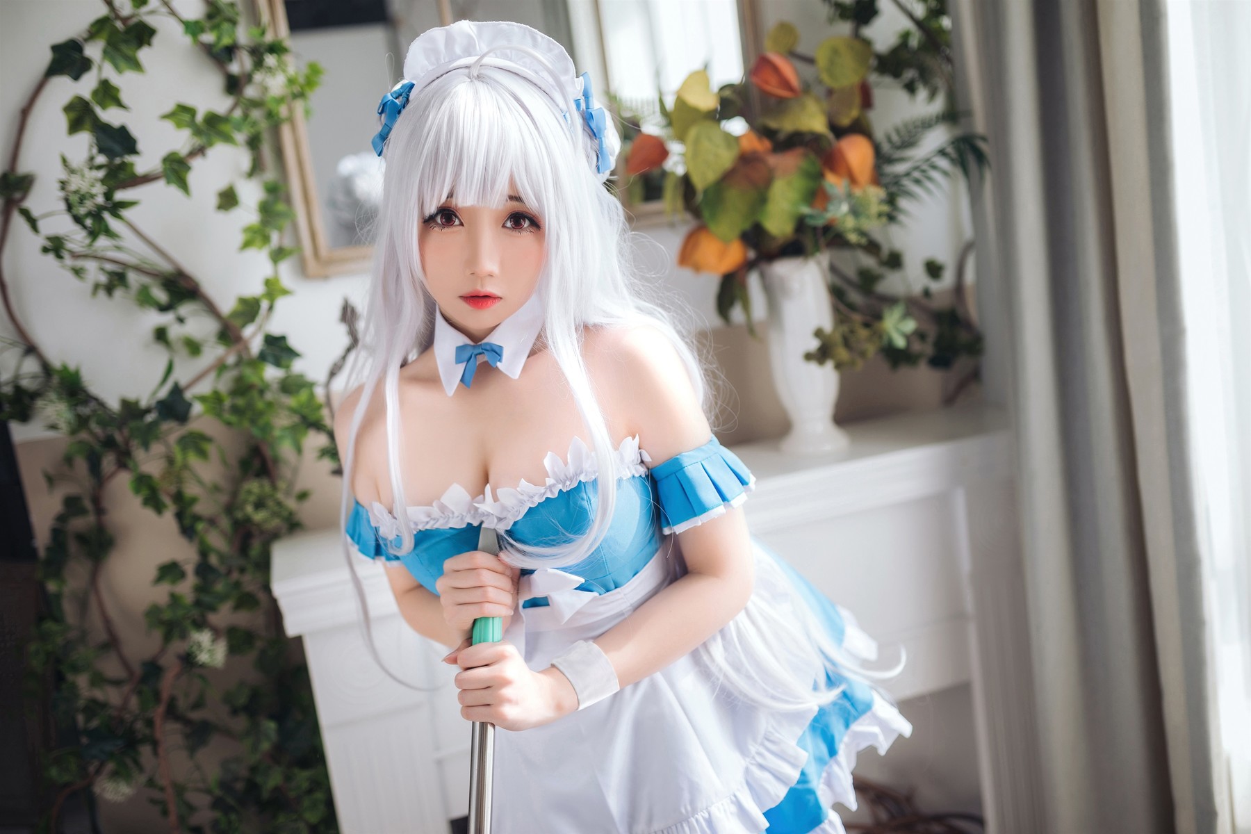 焖焖碳 Cosplay 小天鹅女仆(2)